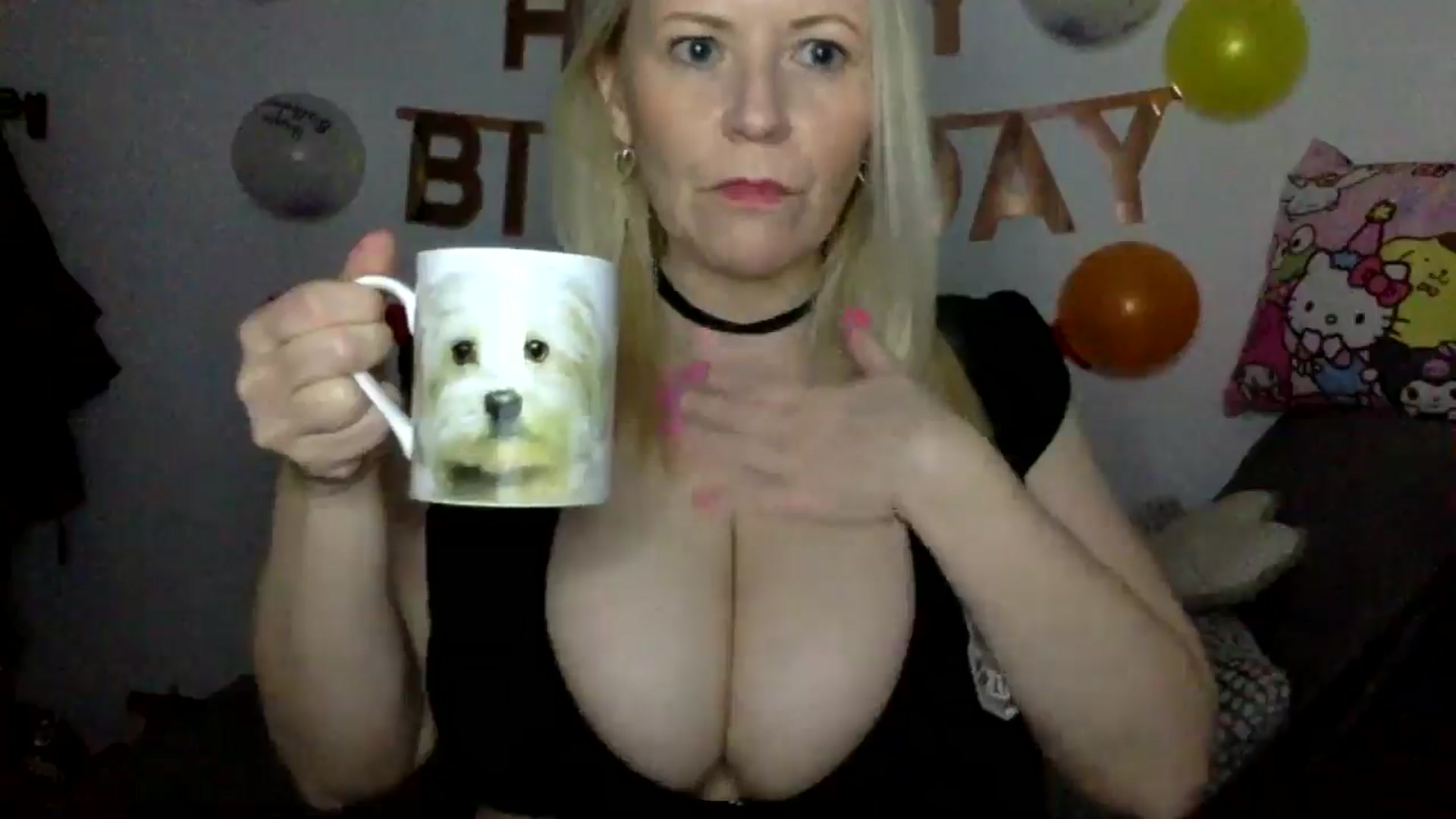 Gallery image thumbnail from Bday_Khloe's myfreecams stream on, 04/05/2025, 06:20 image 15 of 20