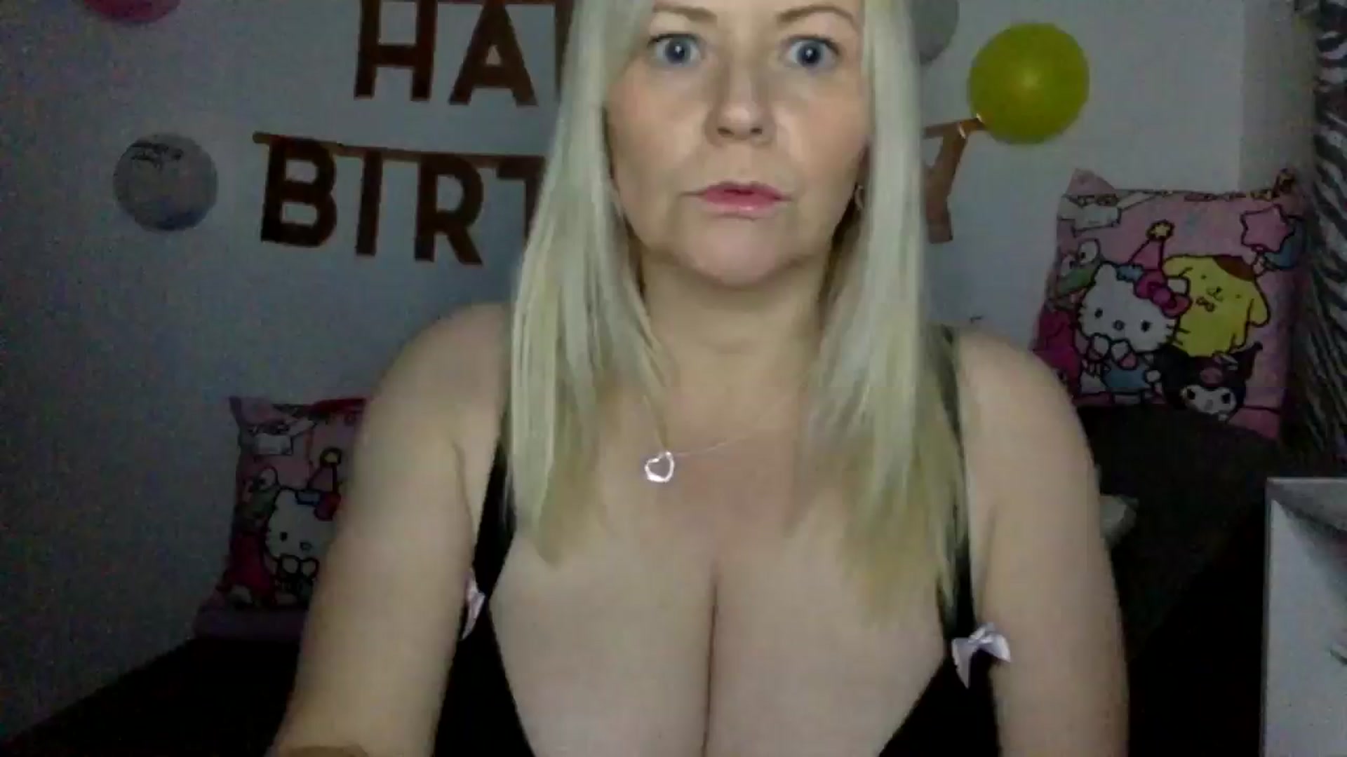 Gallery image thumbnail from Bday_Khloe's myfreecams stream on, 04/18/2025, 23:09 image 1 of 20