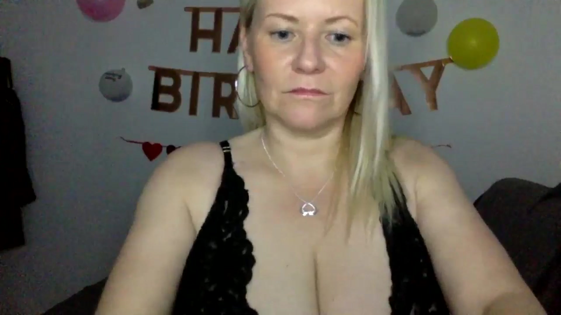 Gallery image thumbnail from Bday_Khloe's myfreecams stream on, 04/27/2025, 22:47 image 2 of 20