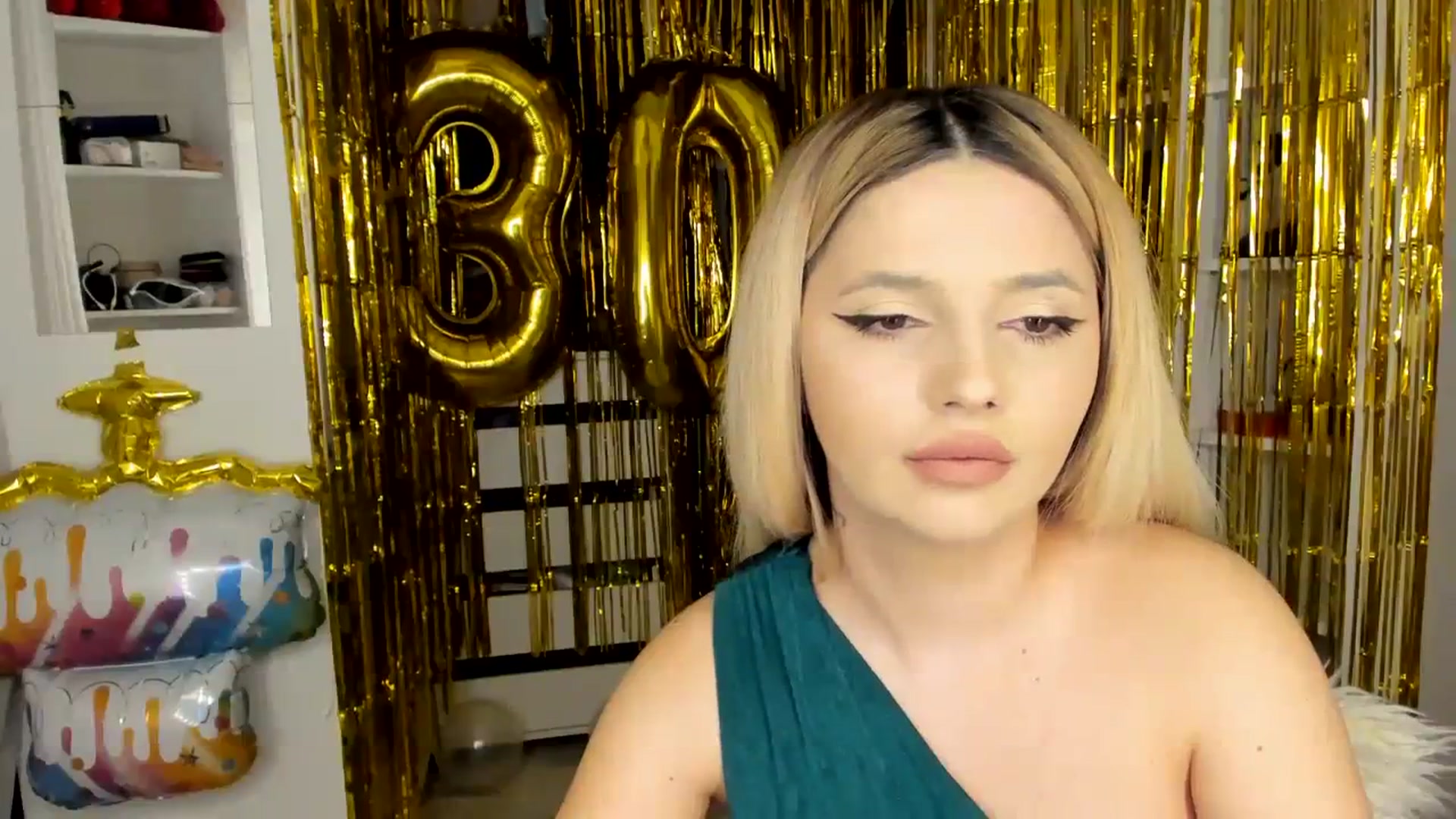 Gallery image thumbnail from Bday_Lusi's myfreecams stream on, 04/08/2024, 01:26 image 2 of 20