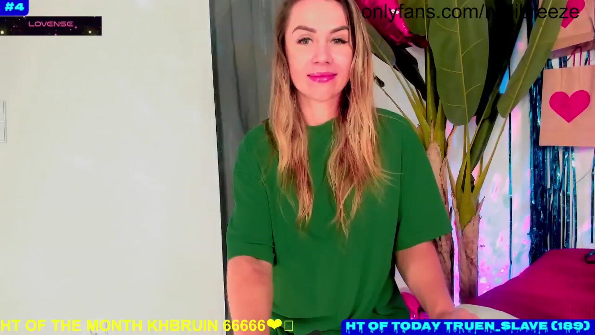 Gallery image thumbnail from Bday_N's myfreecams stream on, 10/06/2024, 15:55 image 14 of 20