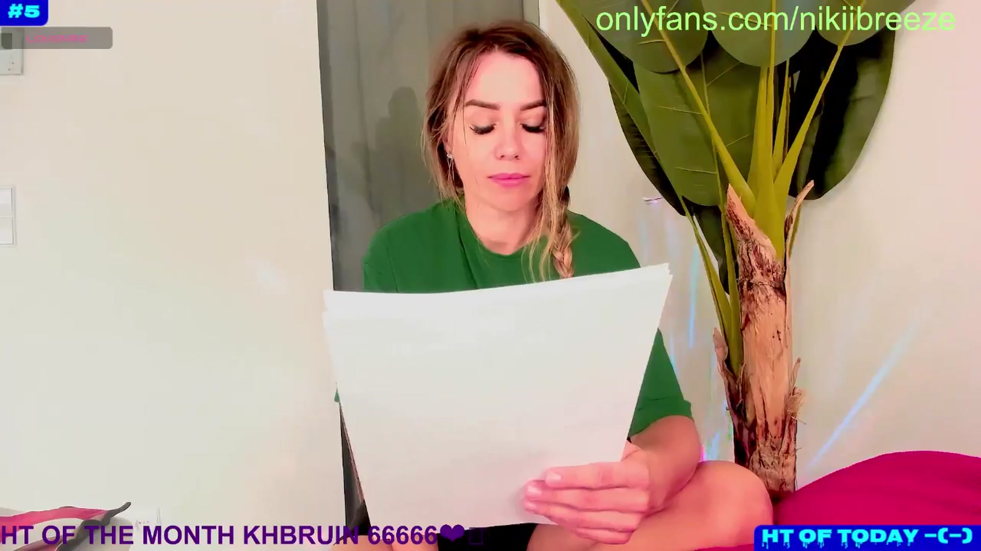 Gallery image thumbnail from Bday_N's myfreecams stream on, 10/20/2024, 19:16 image 2 of 20