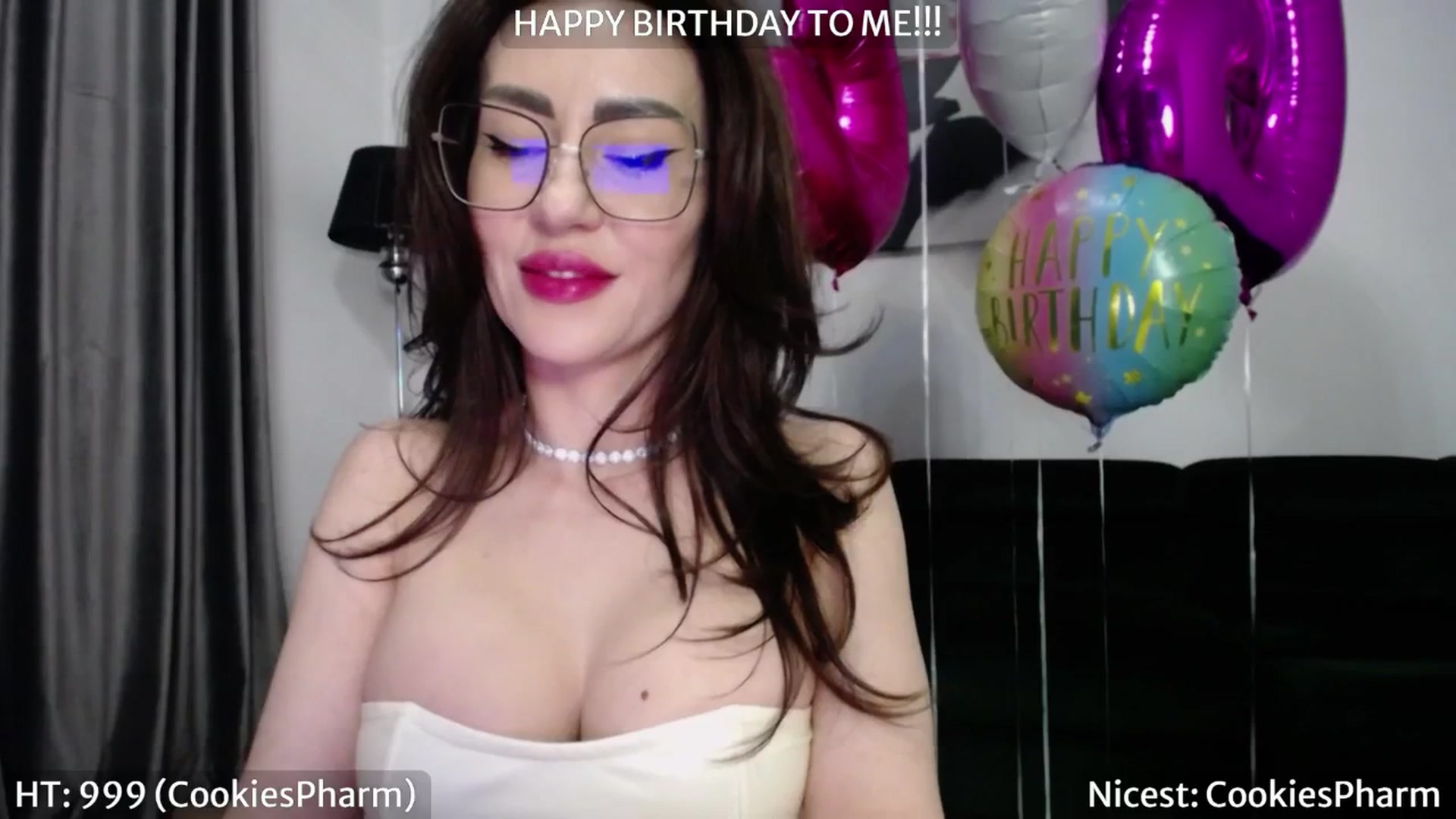 Gallery image thumbnail from Bday_Sassy's myfreecams stream on, 03/15/2025, 05:50 image 10 of 20