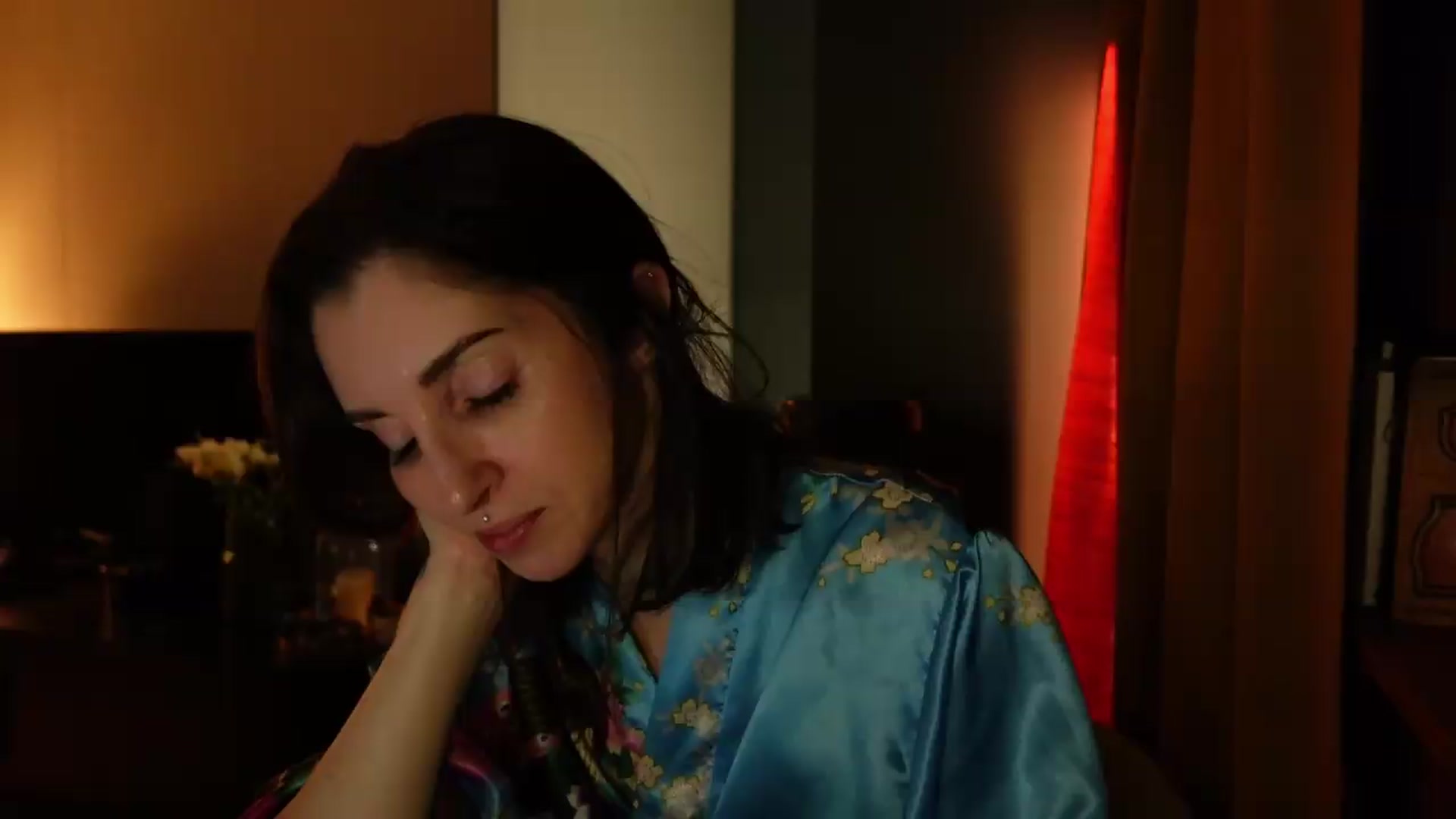 Gallery image thumbnail from Bday_Schmetterling's myfreecams stream on, 07/12/2026, 24:28 image 13 of 20