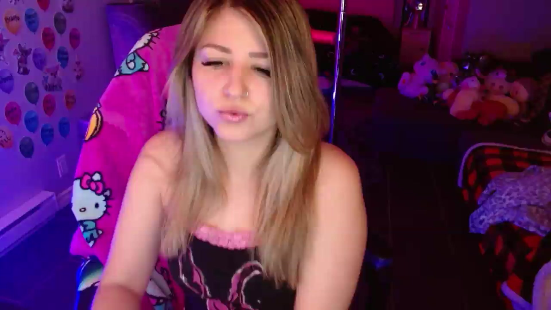 Gallery image thumbnail from Bday_Sera's myfreecams stream on, 08/30/2026, 03:41 image 4 of 20