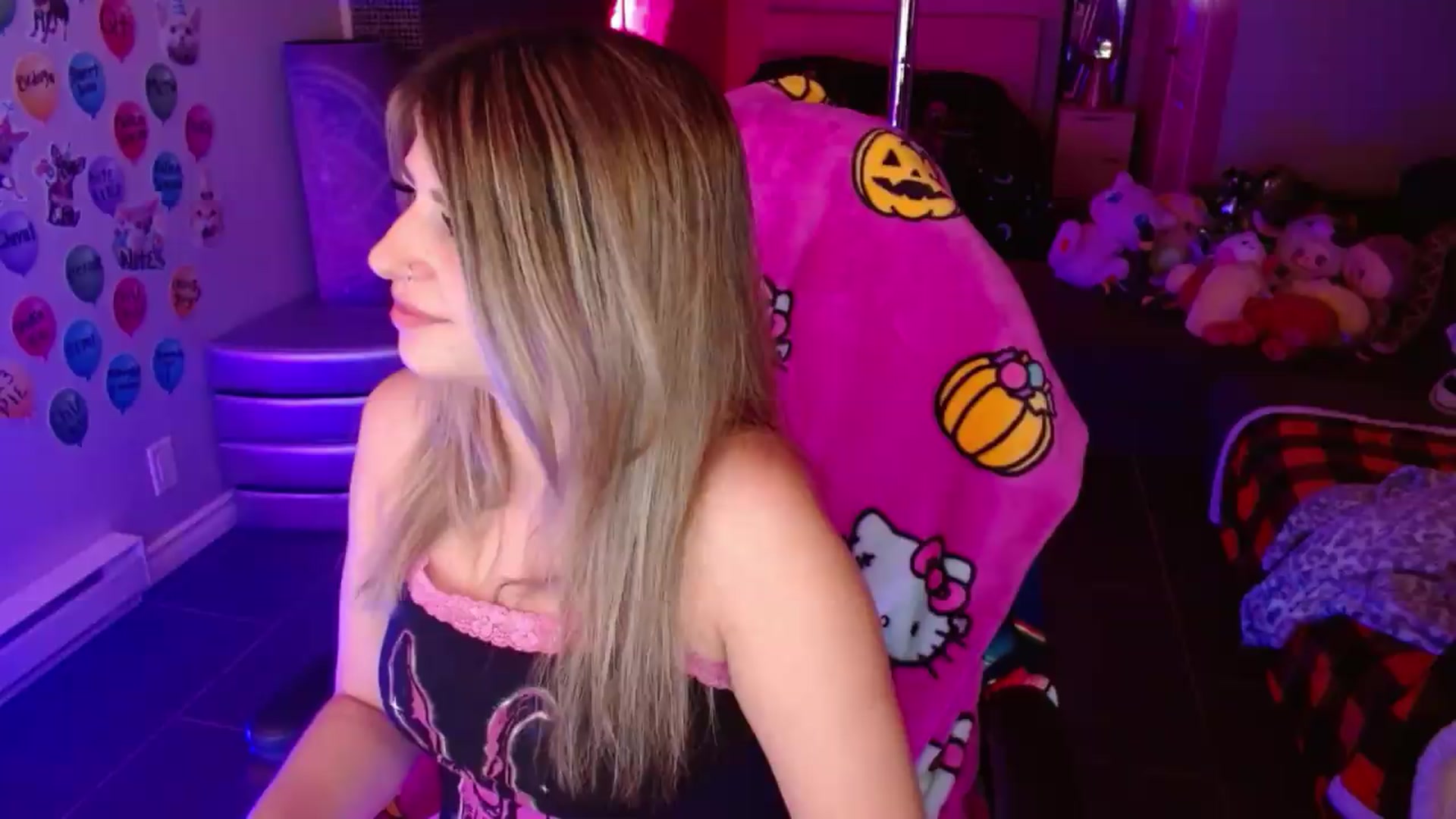 Gallery image thumbnail from Bday_Sera's myfreecams stream on, 08/30/2026, 03:41 image 20 of 20