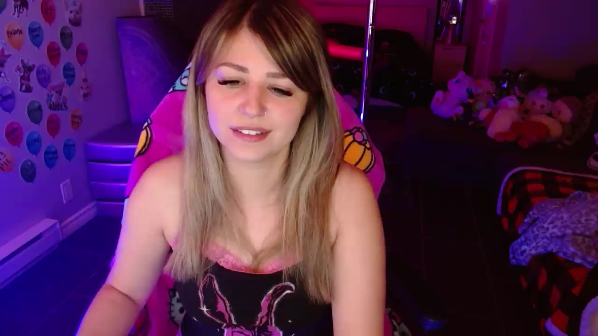 Gallery image thumbnail from Bday_Sera's myfreecams stream on, 08/30/2026, 03:41 image 14 of 20