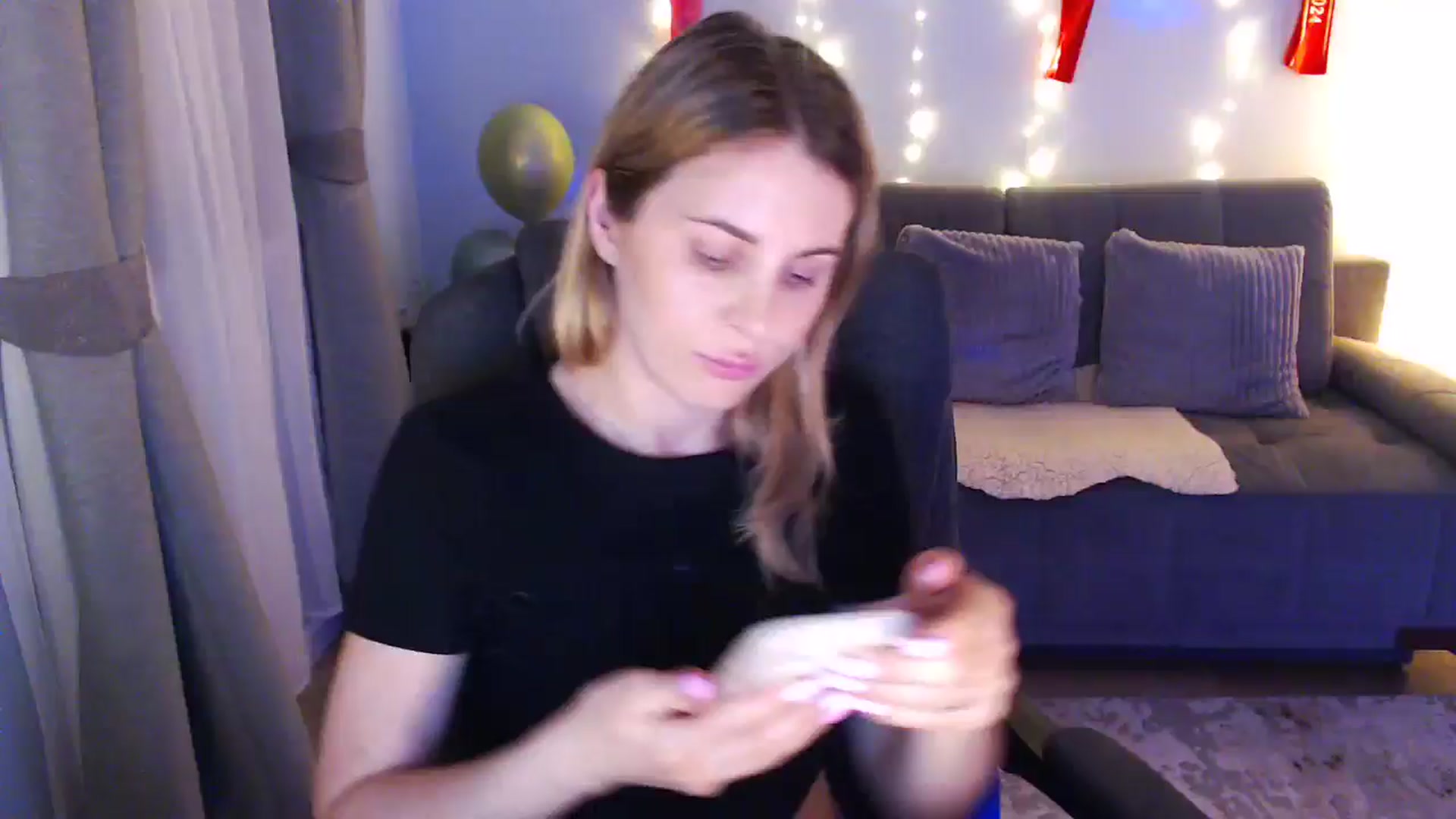 Gallery image thumbnail from Bday_Sici's myfreecams stream on, 07/03/2025, 20:53 image 16 of 20