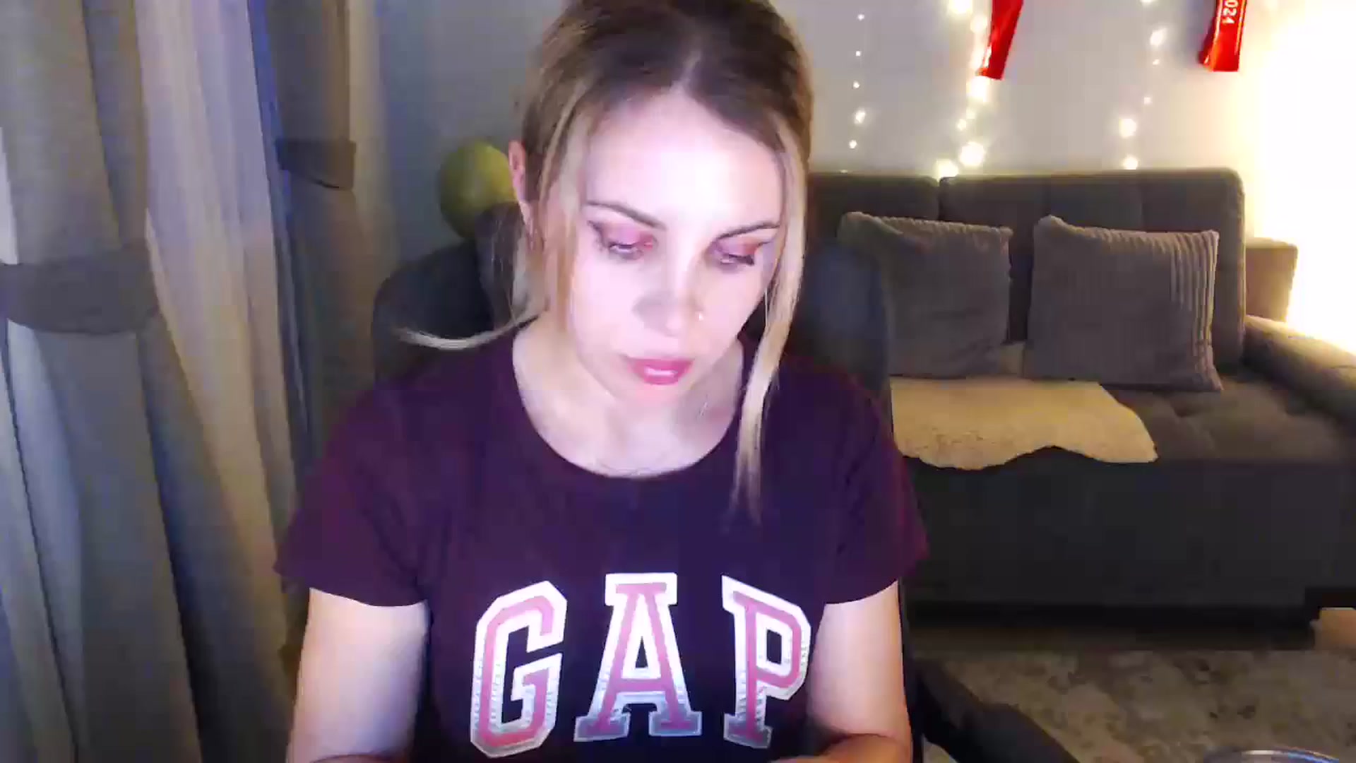 Gallery image thumbnail from Bday_Sici's myfreecams stream on, 07/06/2025, 19:50 image 9 of 20