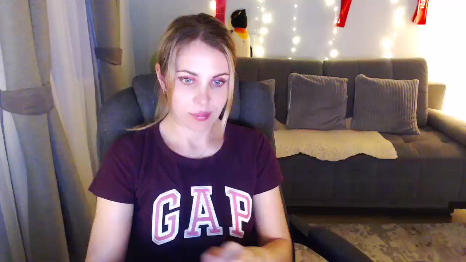 Gallery image thumbnail from Bday_Sici's myfreecams stream on, 07/06/2025, 19:50 image 3 of 20