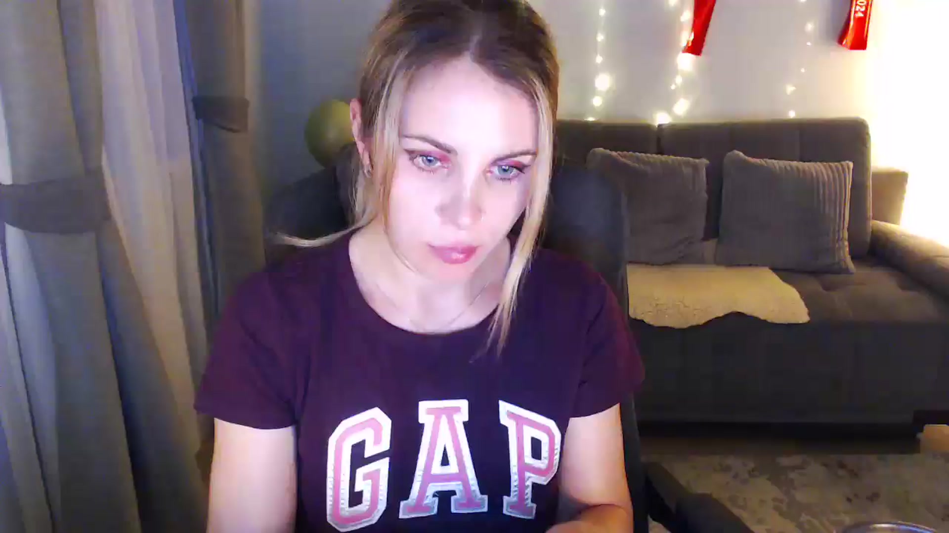 Gallery image thumbnail from Bday_Sici's myfreecams stream on, 07/06/2025, 19:50 image 19 of 20