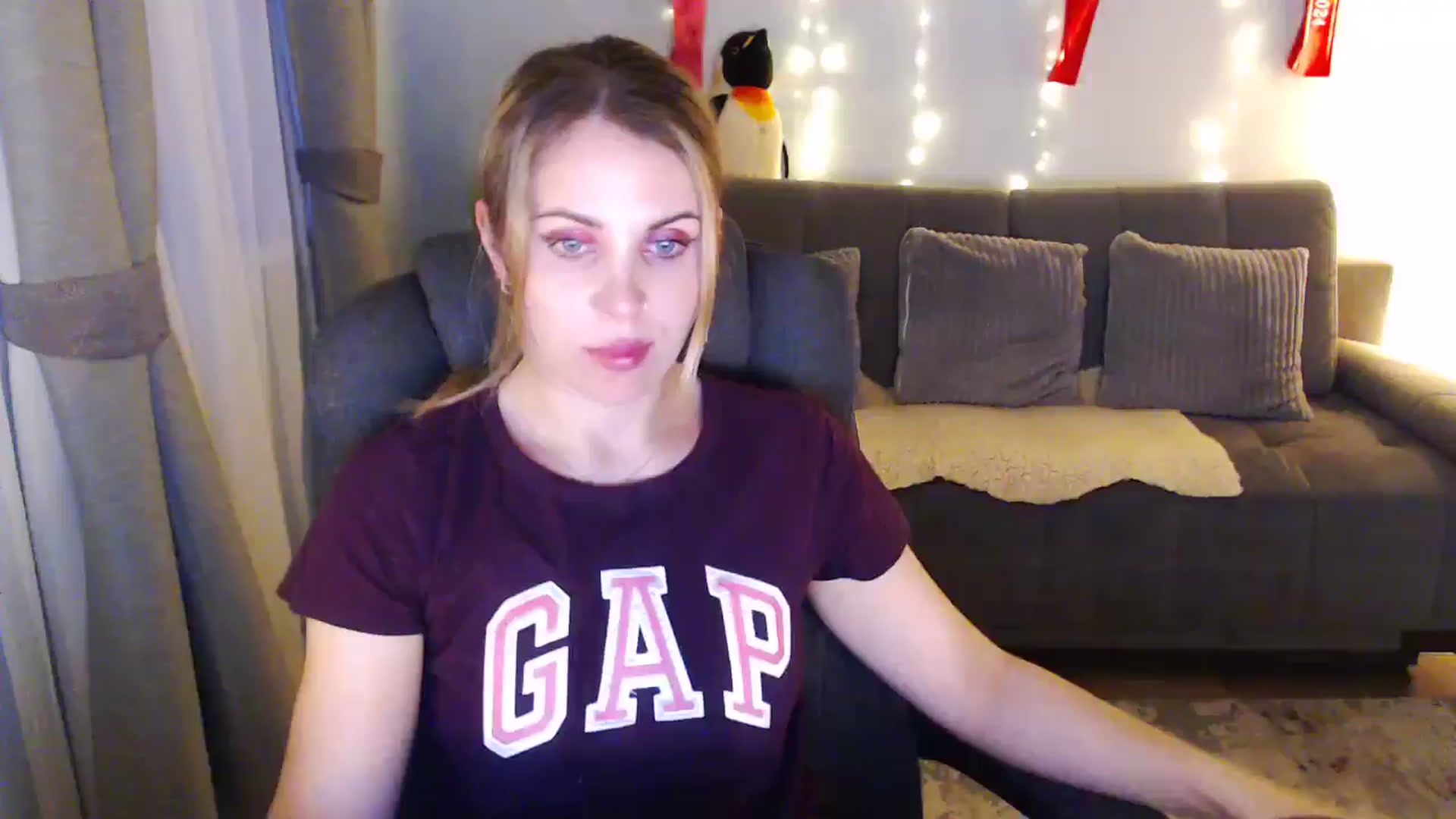 Gallery image thumbnail from Bday_Sici's myfreecams stream on, 07/06/2025, 19:50 image 1 of 20