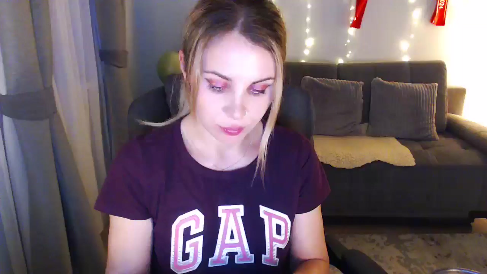 Gallery image thumbnail from Bday_Sici's myfreecams stream on, 07/06/2025, 19:50 image 6 of 20