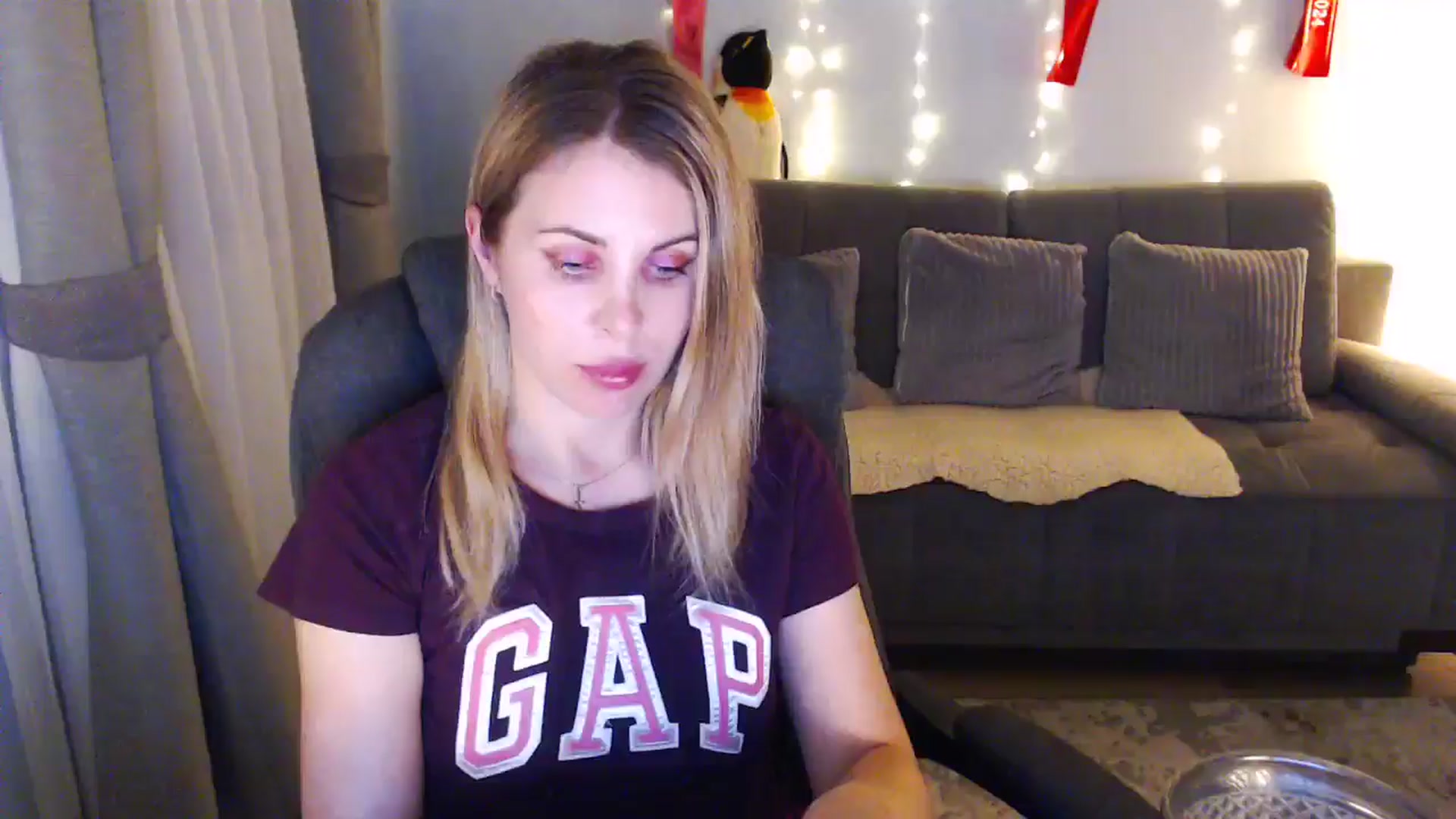 Gallery image thumbnail from Bday_Sici's myfreecams stream on, 07/06/2025, 21:07 image 9 of 20