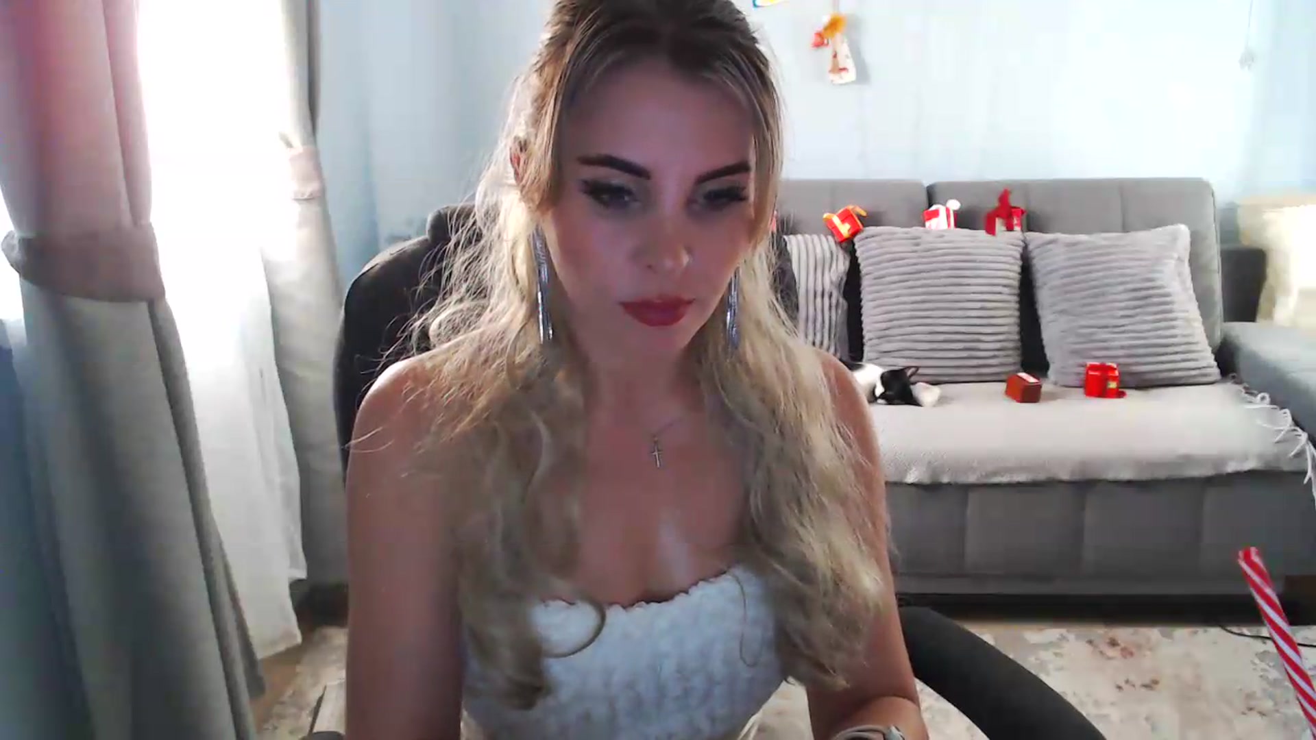 Gallery image thumbnail from Bday_Sicille's myfreecams stream on, 06/19/2026, 18:09 image 19 of 20