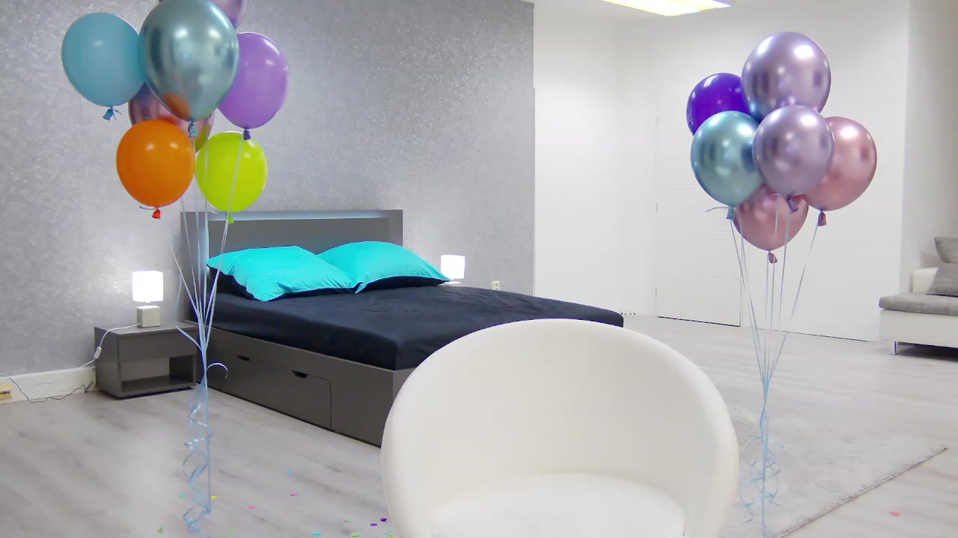 Gallery image thumbnail from Bday_Sisi's myfreecams stream on, 02/13/2024, 24:01 image 7 of 20