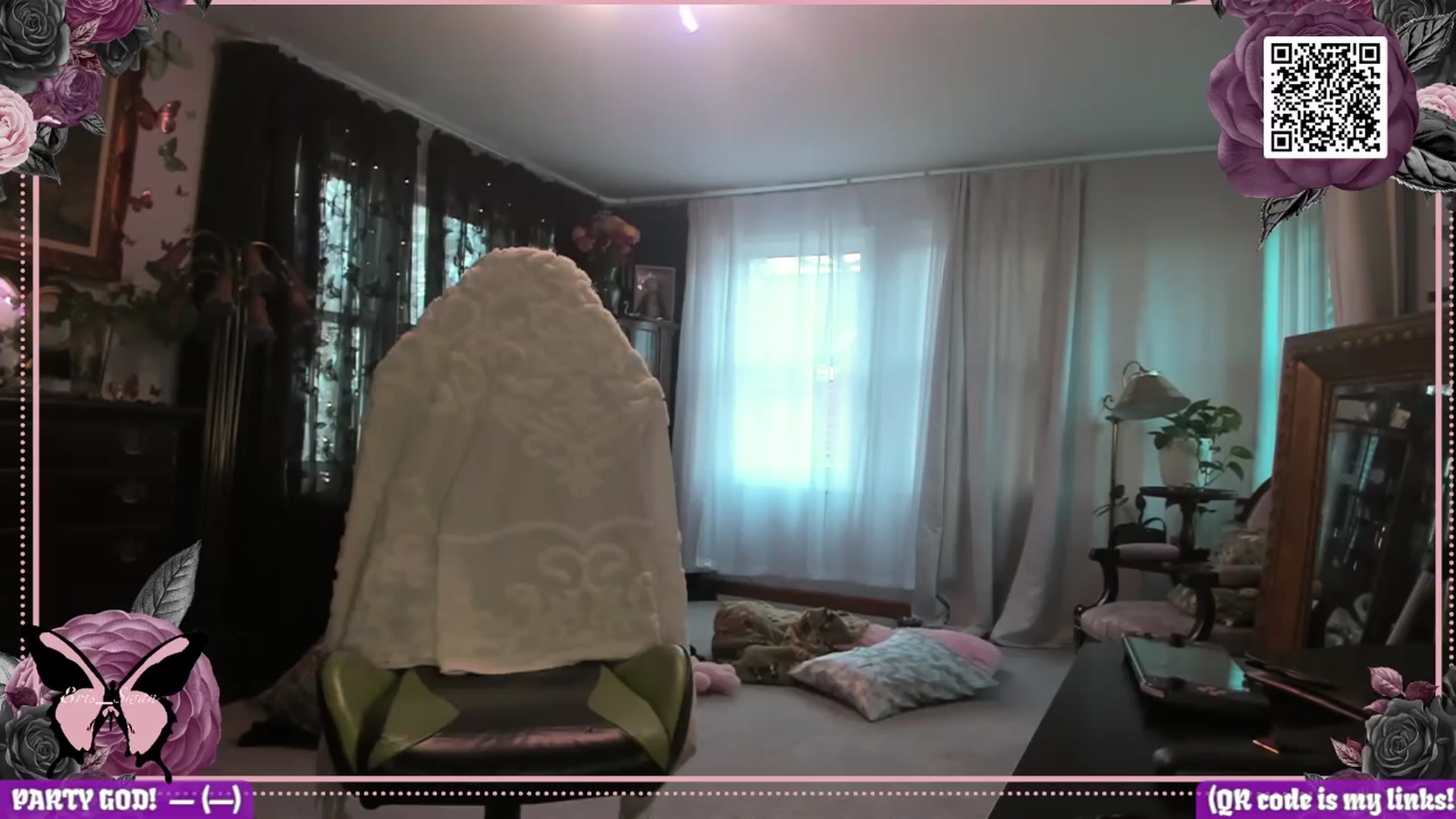 Gallery image thumbnail from Bday_Swan's myfreecams stream on, 03/29/2024, 20:42 image 7 of 20