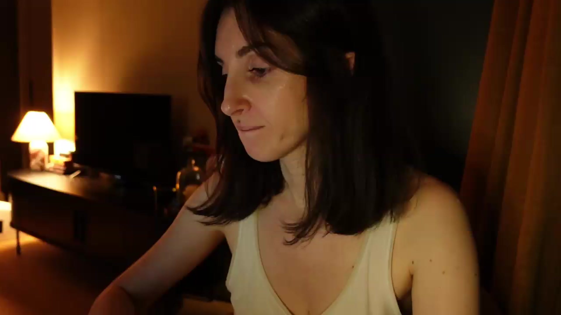 Gallery image thumbnail from Bday_Who's myfreecams stream on, 08/09/2026, 23:00 image 17 of 20