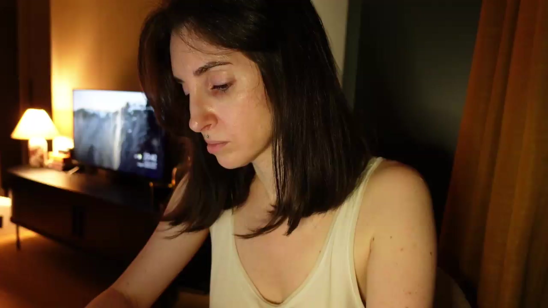 Gallery image thumbnail from Bday_Who's myfreecams stream on, 08/09/2026, 23:00 image 7 of 20