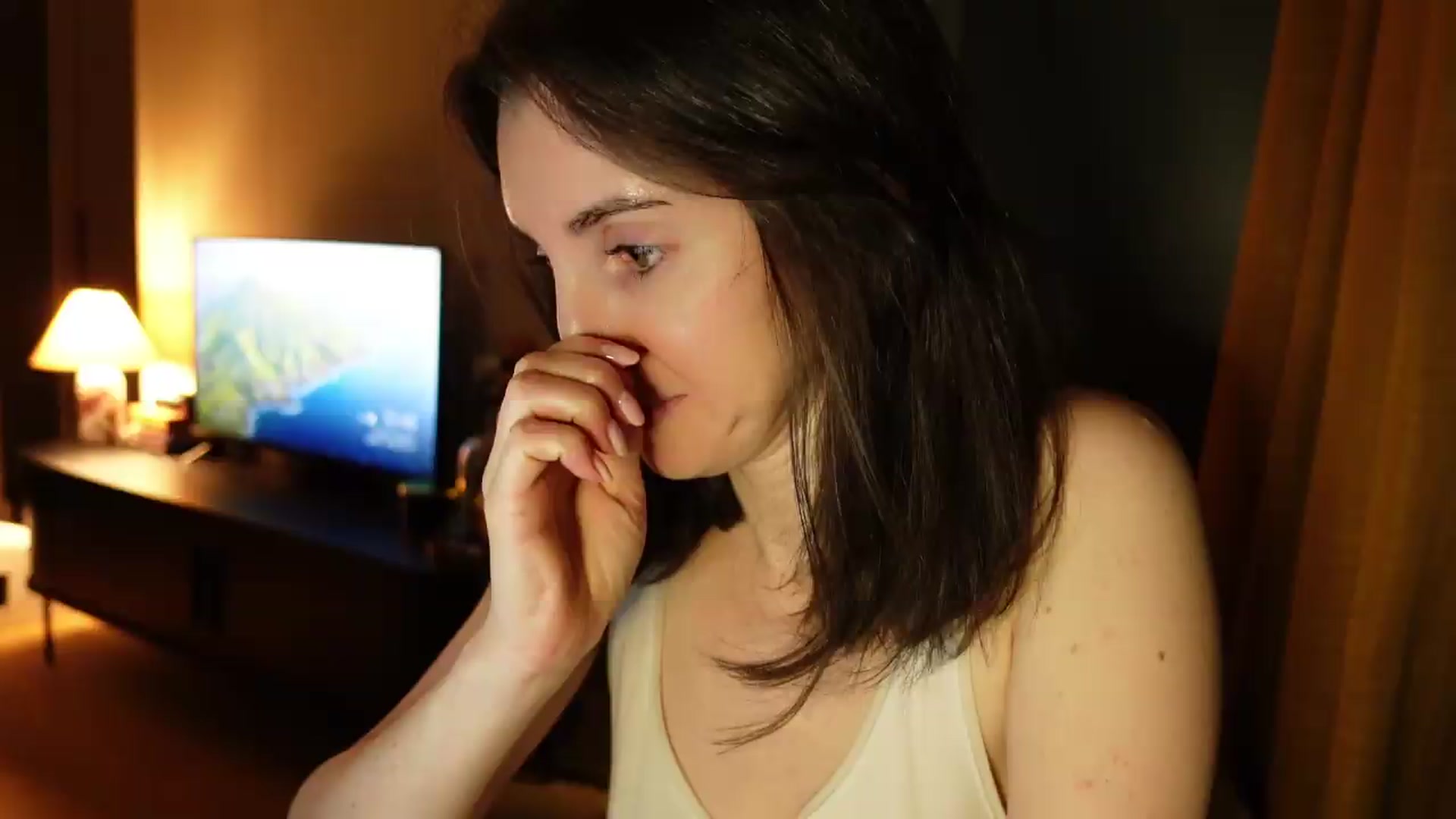 Gallery image thumbnail from Bday_Who's myfreecams stream on, 08/09/2026, 23:00 image 8 of 20