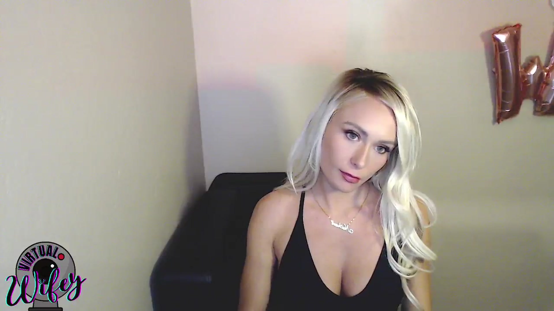 Gallery image thumbnail from Bday_Wifey's myfreecams stream on, 02/07/2024, 16:22 image 7 of 20