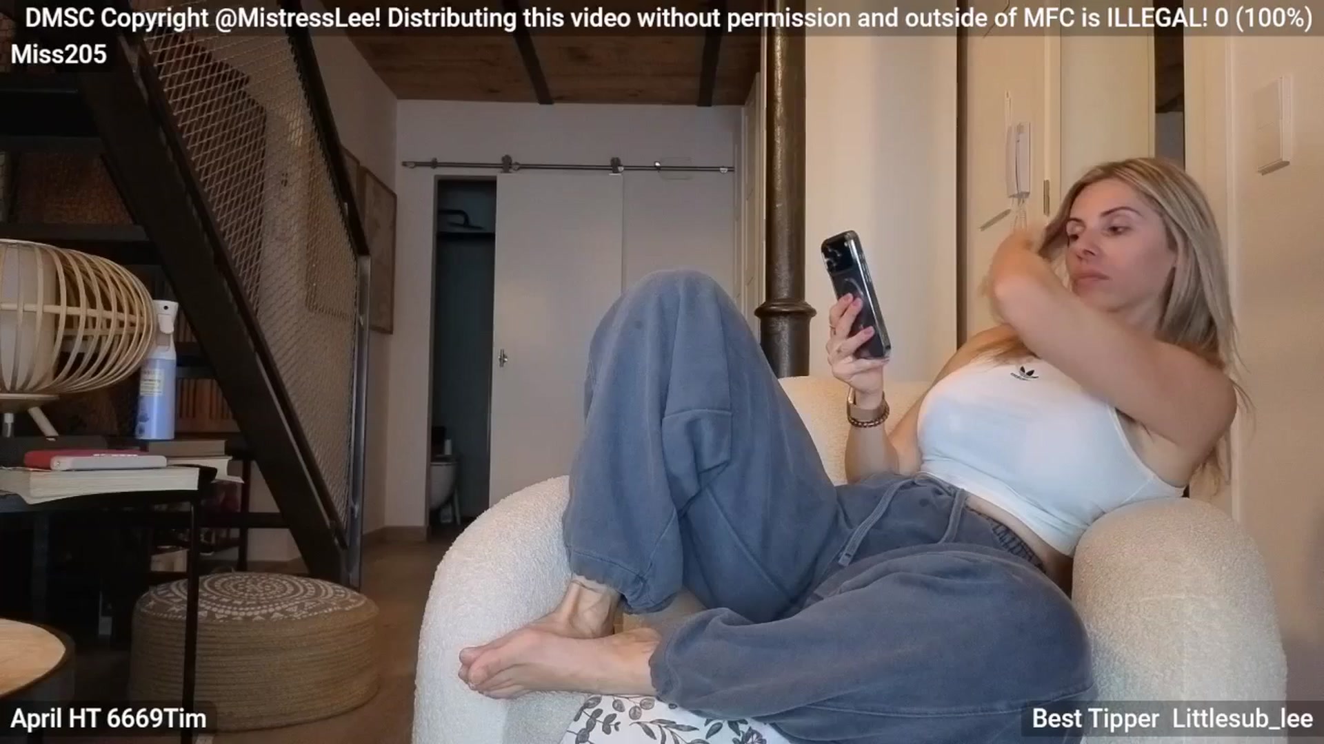 Gallery image thumbnail from Bday__B's myfreecams stream on, 04/17/2026, 19:02 image 18 of 20