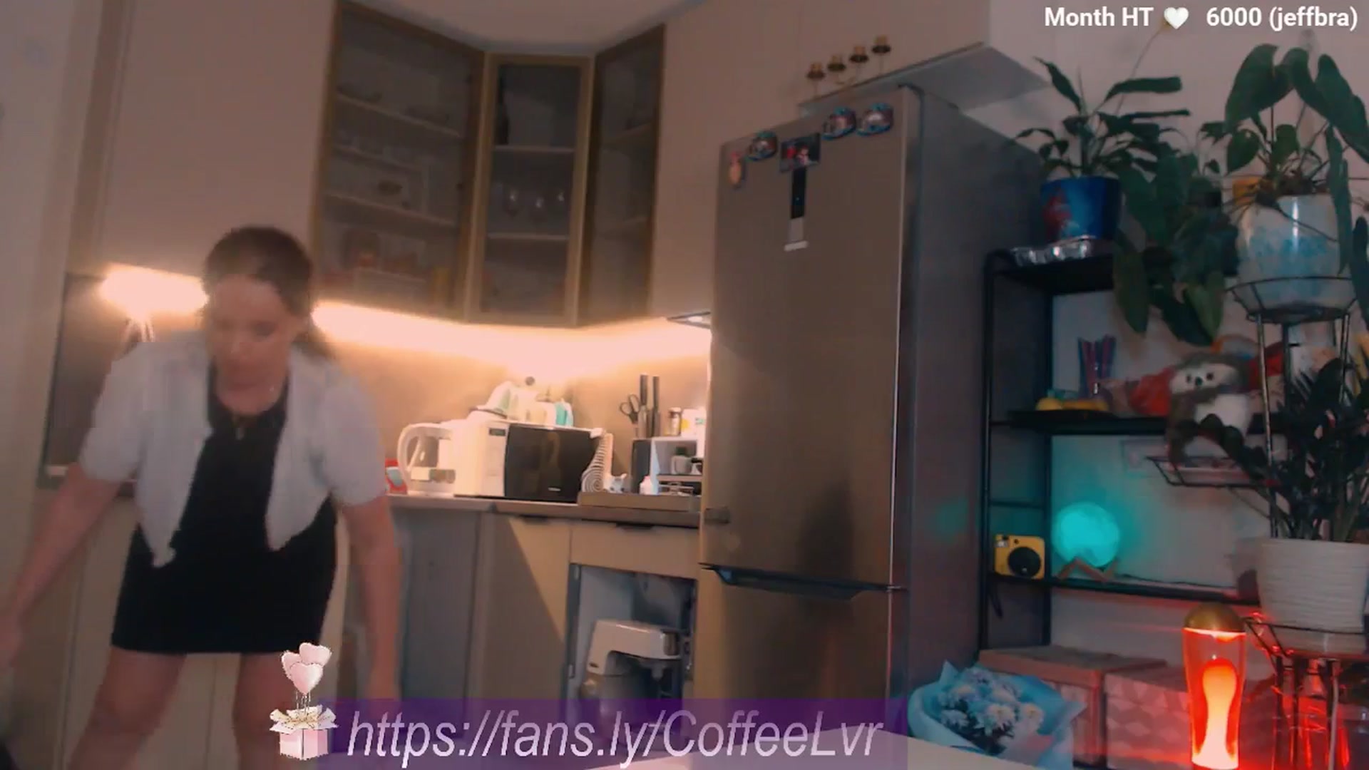Gallery image thumbnail from Bday_brew's myfreecams stream on, 10/15/2025, 20:30 image 15 of 20