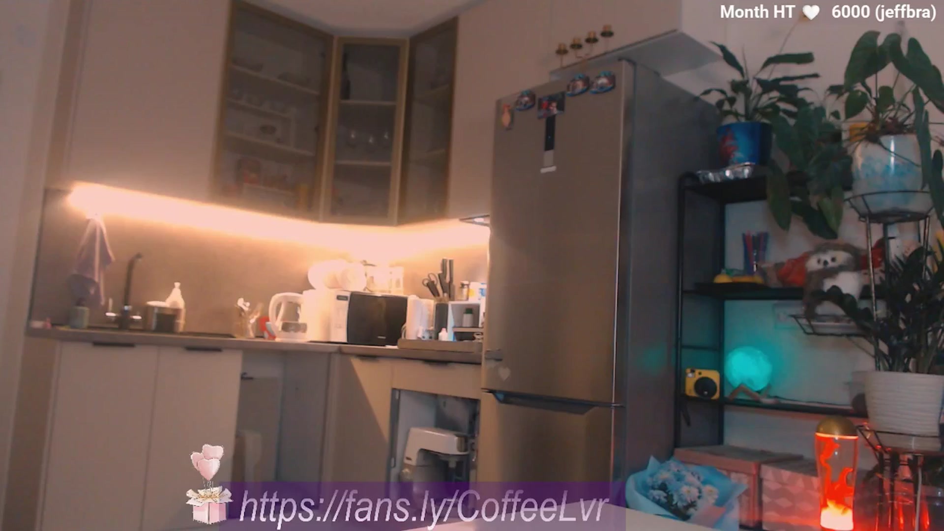 Gallery image thumbnail from Bday_brew's myfreecams stream on, 10/16/2025, 19:45 image 9 of 20