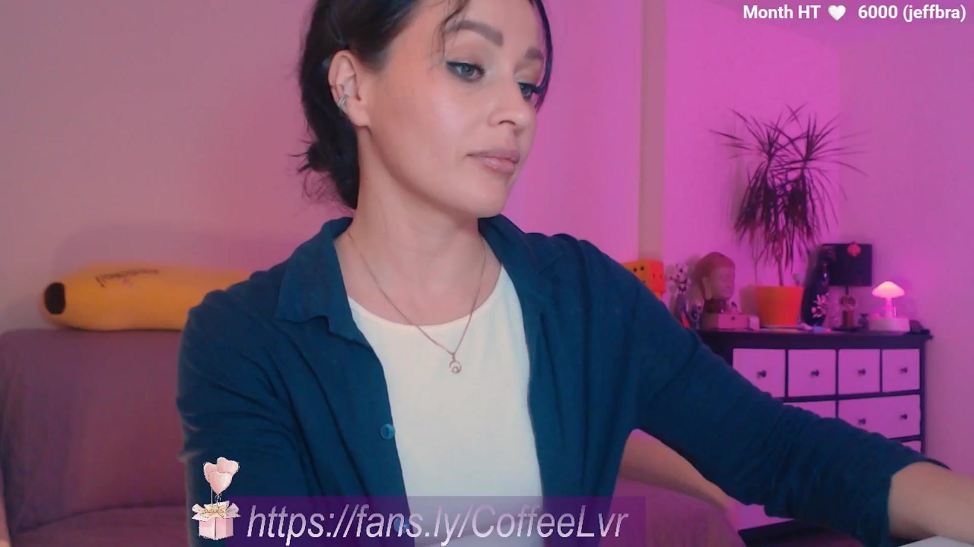 Gallery image thumbnail from Bday_brew's myfreecams stream on, 10/23/2025, 19:17 image 11 of 20