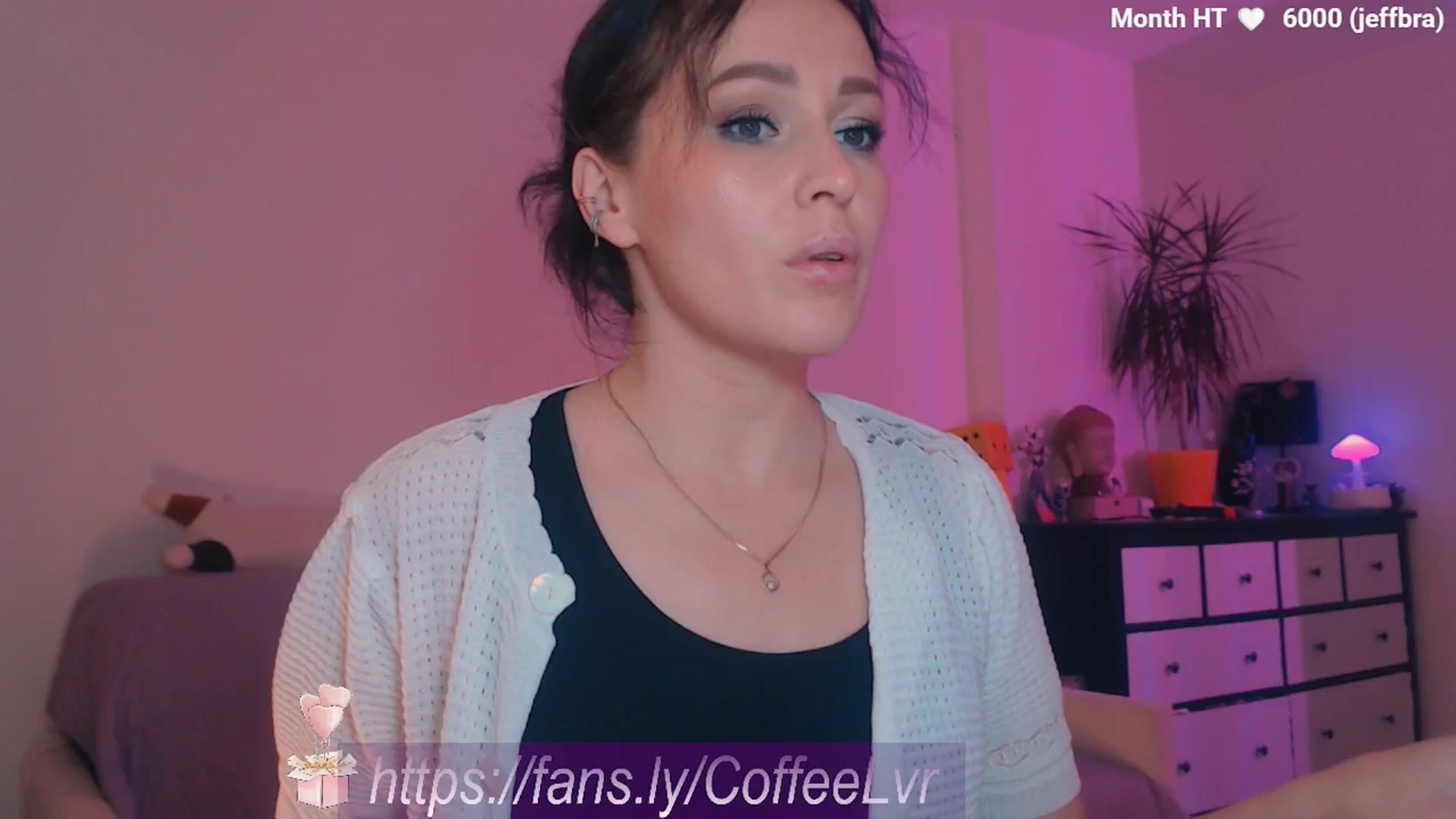 Gallery image thumbnail from Bday_brew's myfreecams stream on, 10/24/2025, 17:57 image 11 of 20