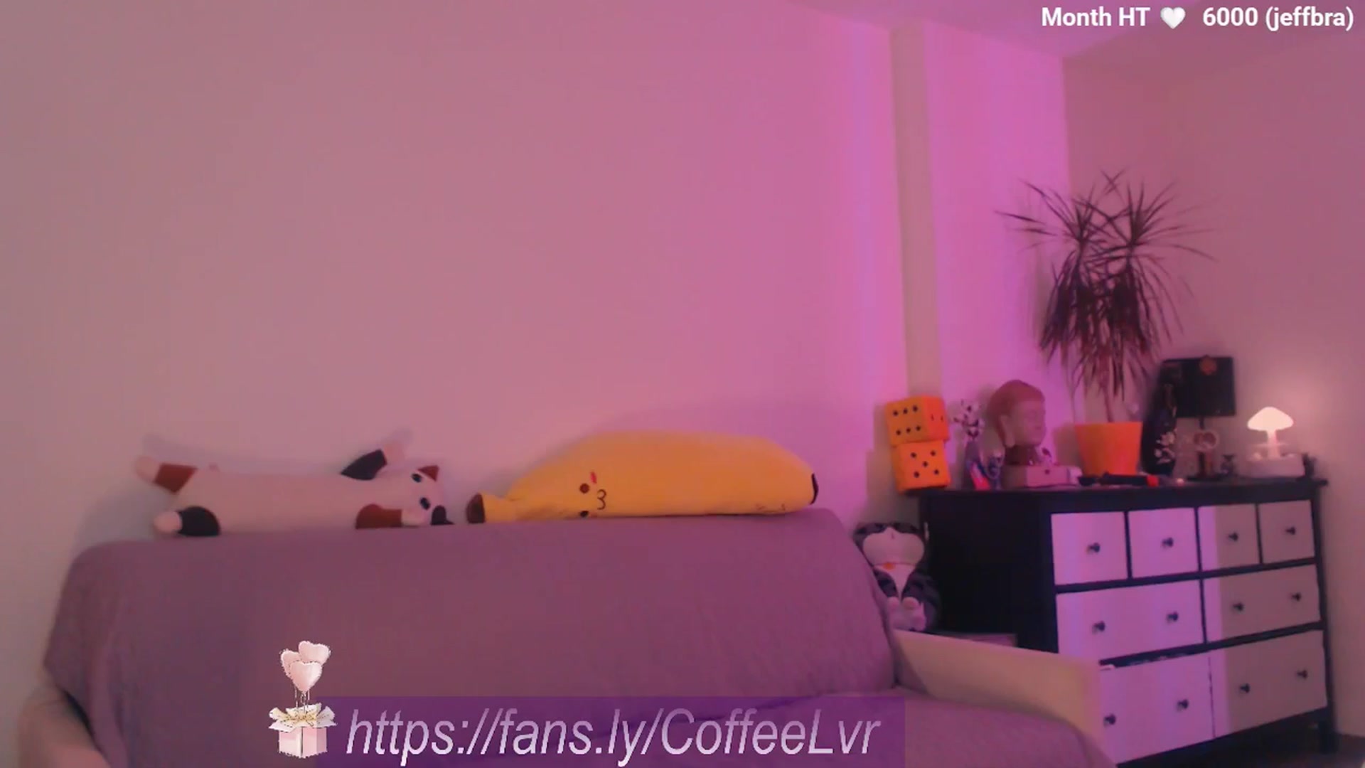 Gallery image thumbnail from Bday_brew's myfreecams stream on, 10/24/2025, 17:57 image 15 of 20