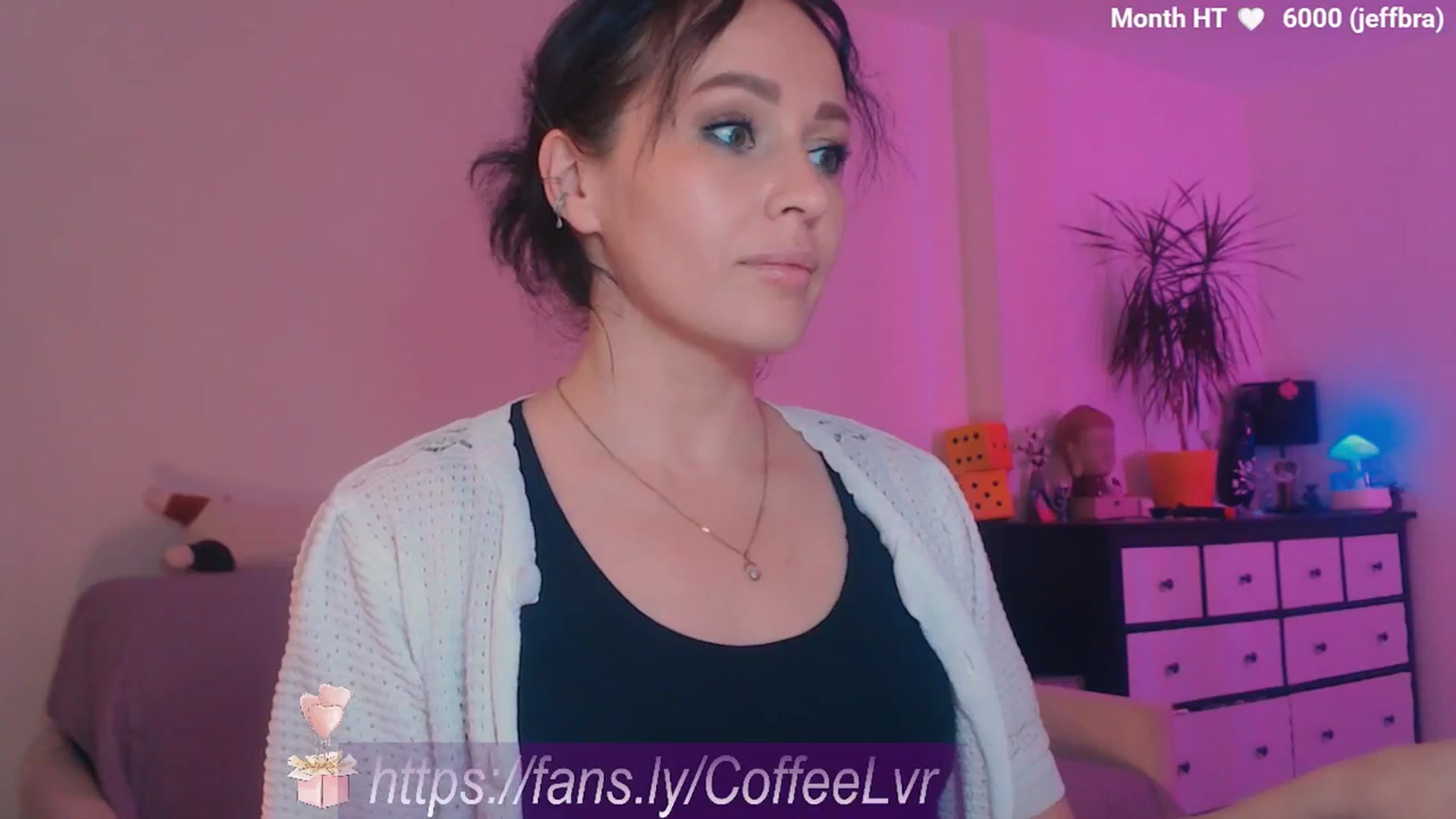 Gallery image thumbnail from Bday_brew's myfreecams stream on, 10/24/2025, 17:57 image 19 of 20