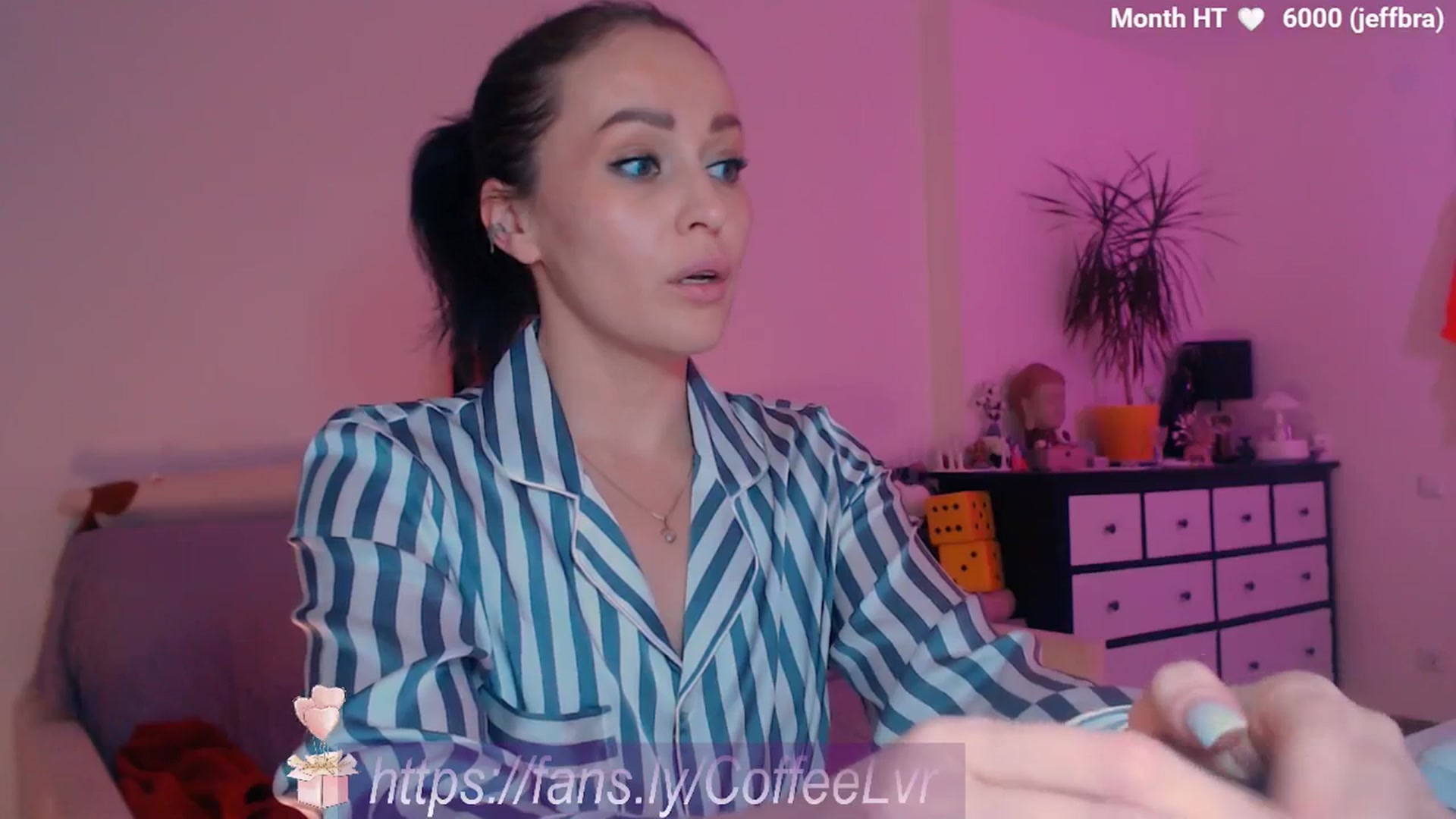 Gallery image thumbnail from Bday_brew's myfreecams stream on, 10/29/2025, 18:38 image 18 of 20