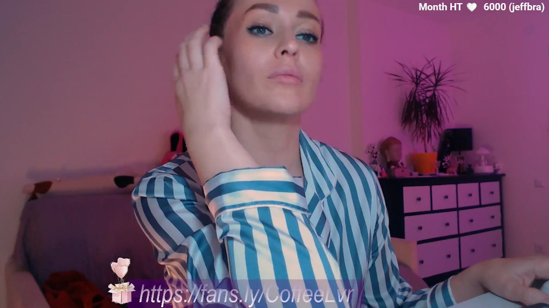 Gallery image thumbnail from Bday_brew's myfreecams stream on, 10/29/2025, 18:38 image 8 of 20