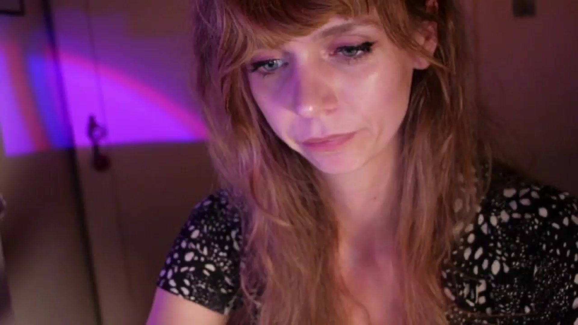 Gallery image thumbnail from Bdaymuffin's myfreecams stream on, 08/06/2023, 05:42 image 10 of 20