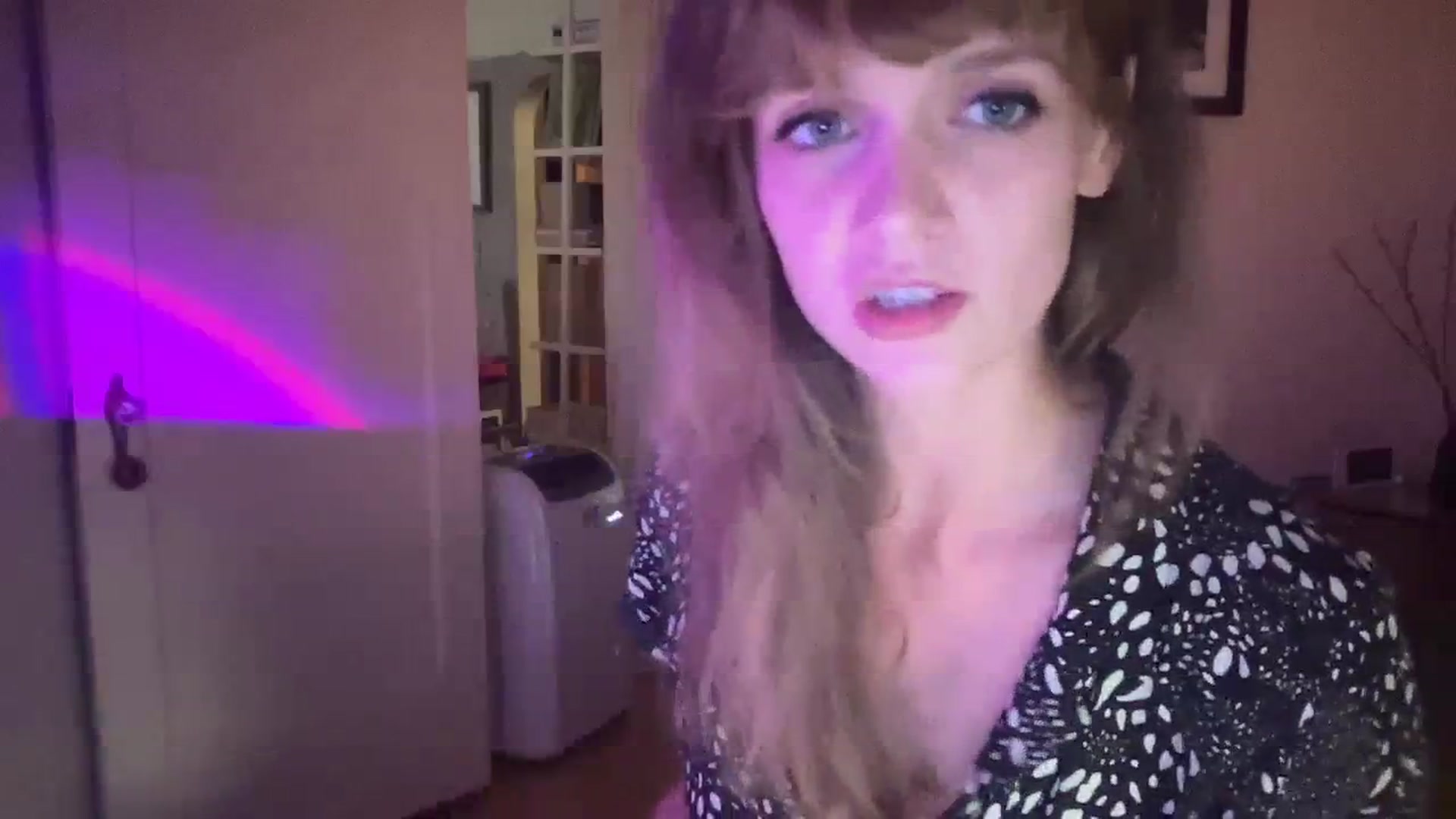 Gallery image thumbnail from Bdaymuffin's myfreecams stream on, 08/06/2023, 07:20 image 5 of 20