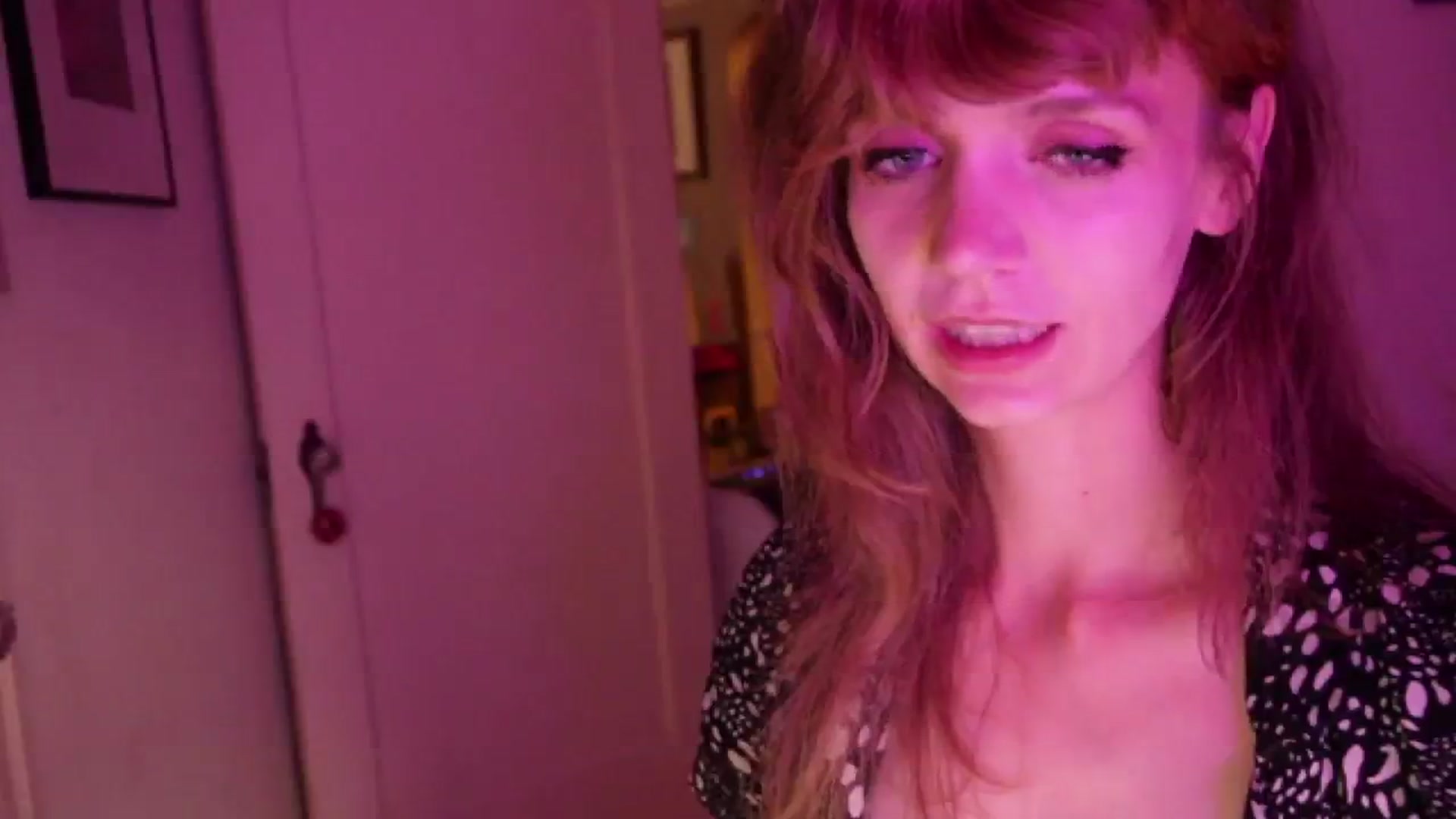 Gallery image thumbnail from Bdaymuffin's myfreecams stream on, 08/06/2023, 09:20 image 6 of 20