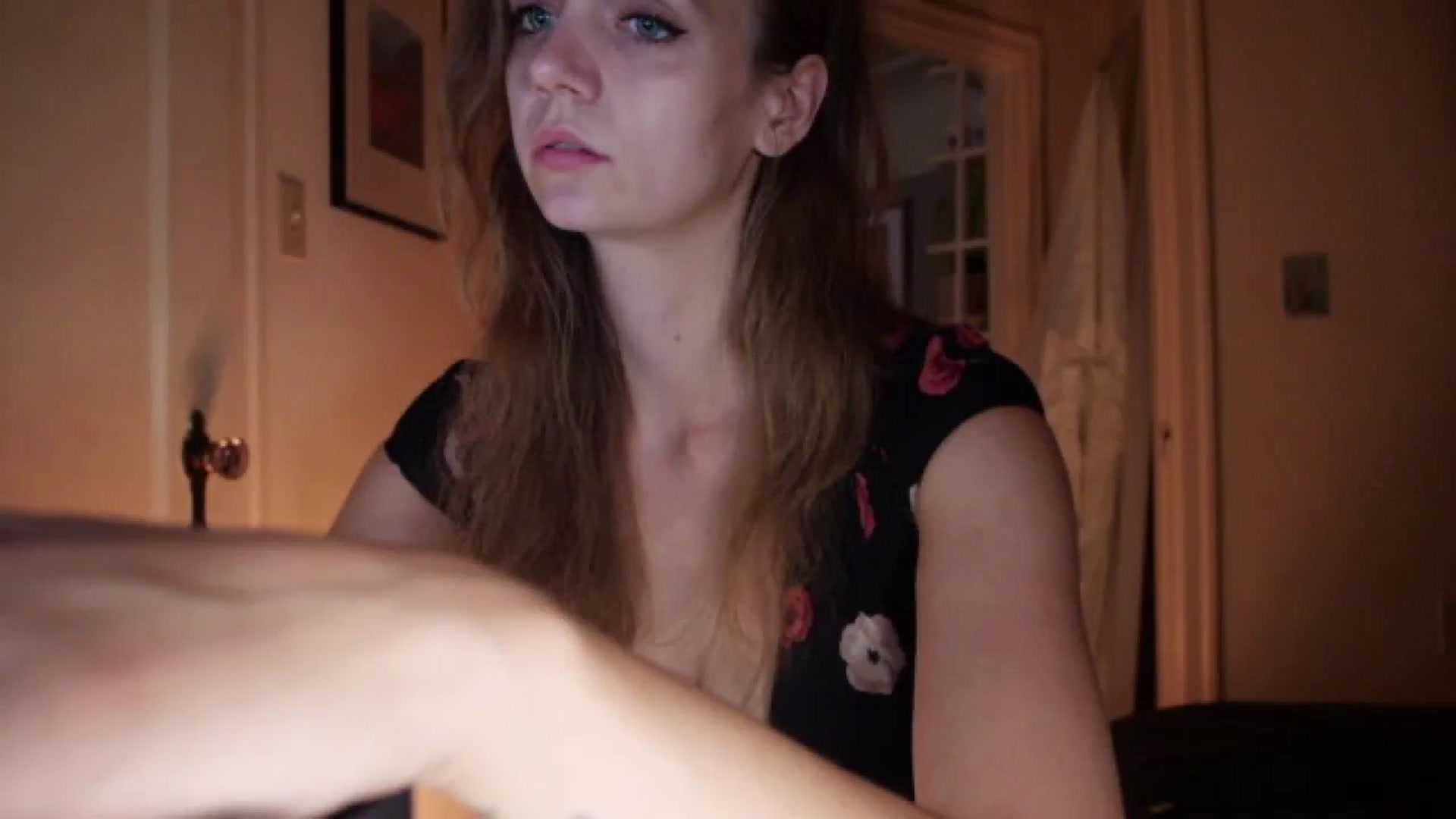 Gallery image thumbnail from Bdaymuffin's myfreecams stream on, 08/07/2023, 06:07 image 19 of 20