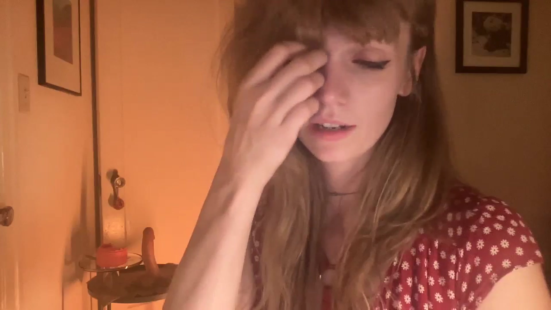 Gallery image thumbnail from Bdaymuffin's myfreecams stream on, 08/12/2023, 08:43 image 4 of 20