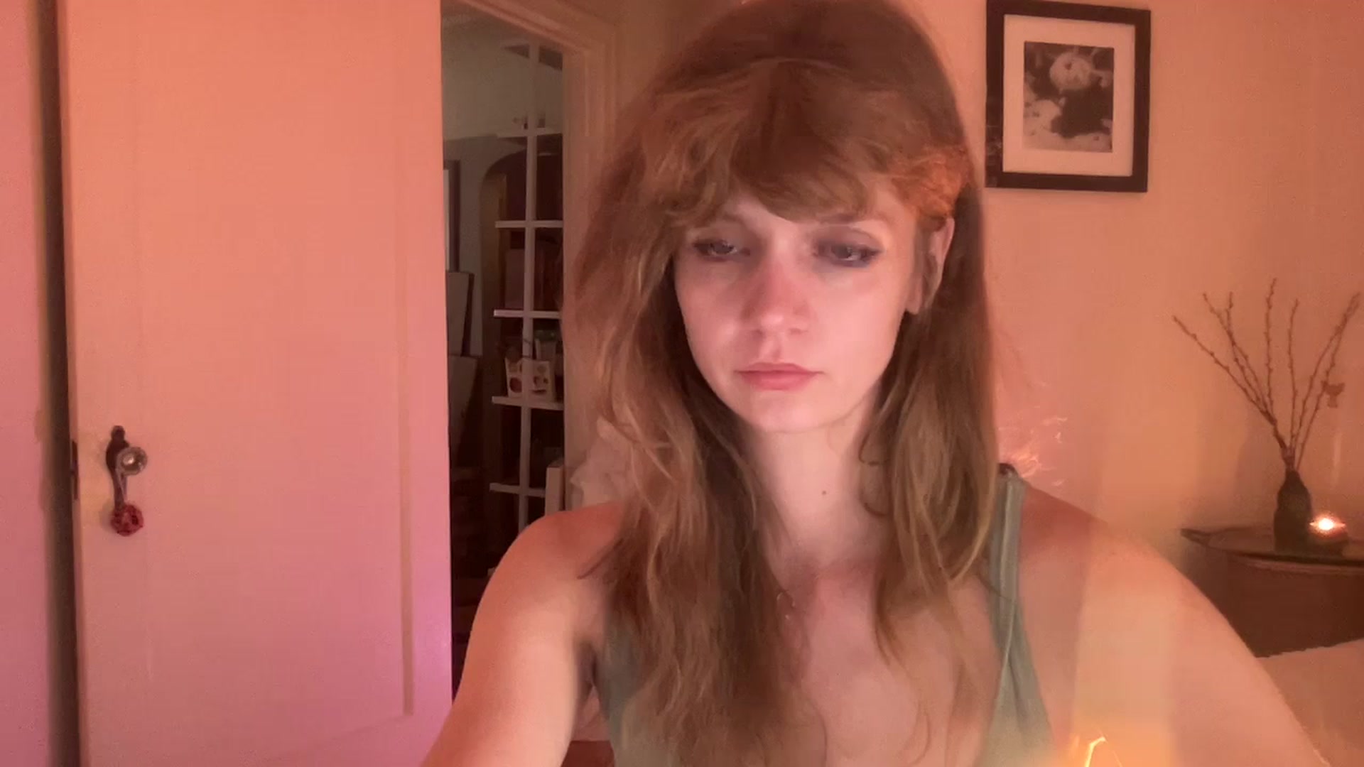 Gallery image thumbnail from Bdaymuffin's myfreecams stream on, 09/01/2023, 07:12 image 18 of 20