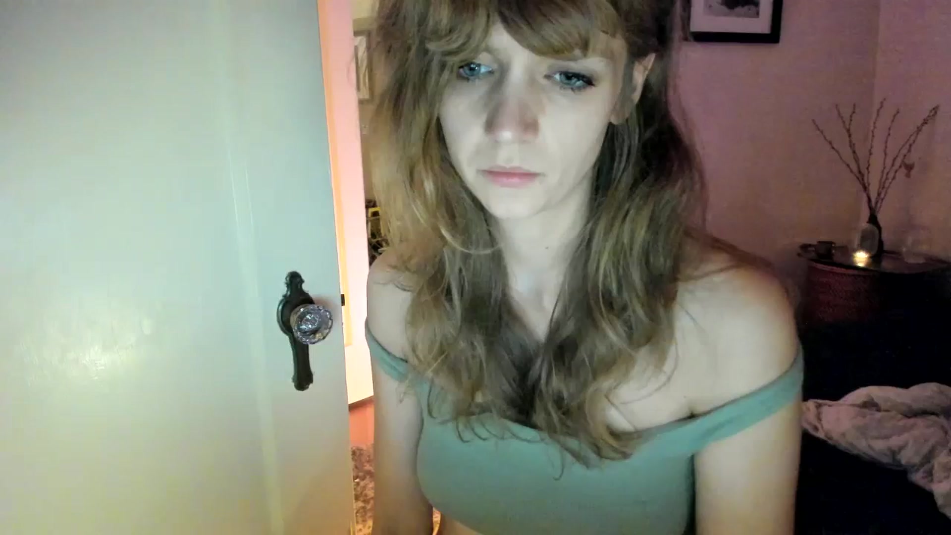 Gallery image thumbnail from Bdaymuffin's myfreecams stream on, 09/08/2023, 10:33 image 15 of 20