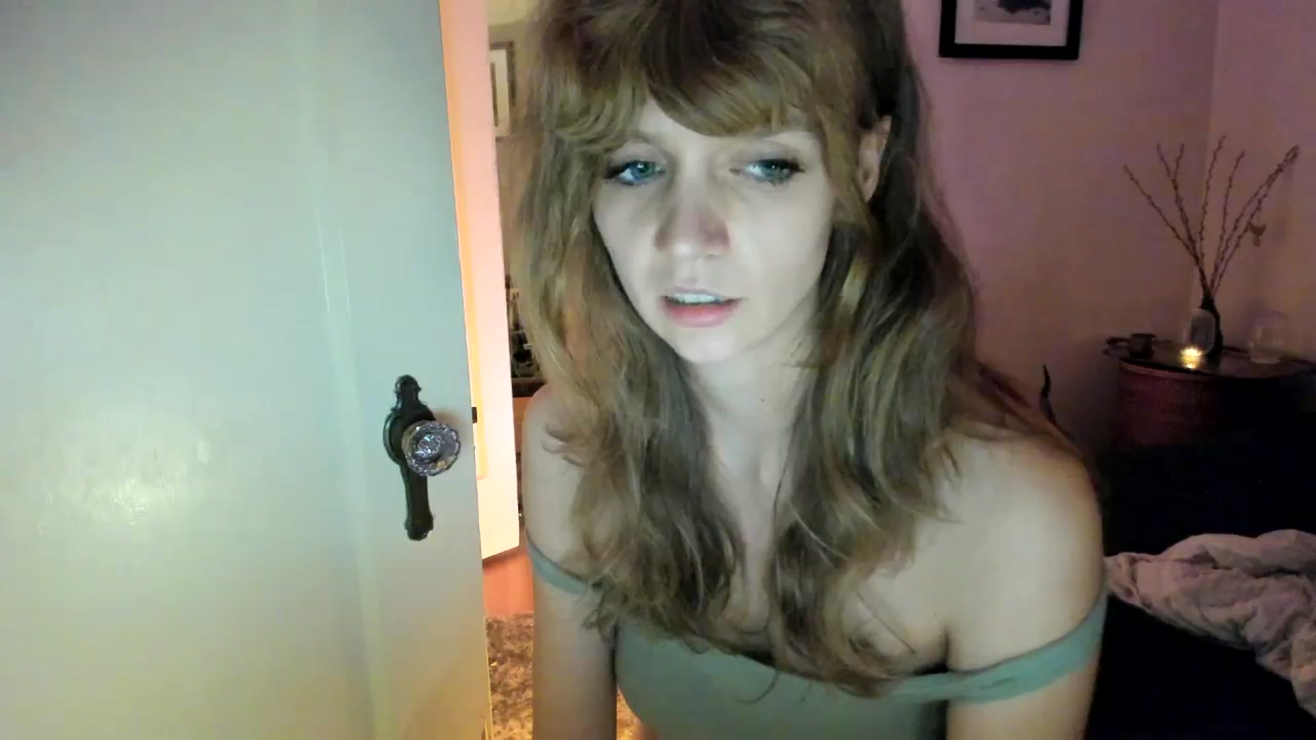 Gallery image thumbnail from Bdaymuffin's myfreecams stream on, 09/08/2023, 10:33 image 13 of 20