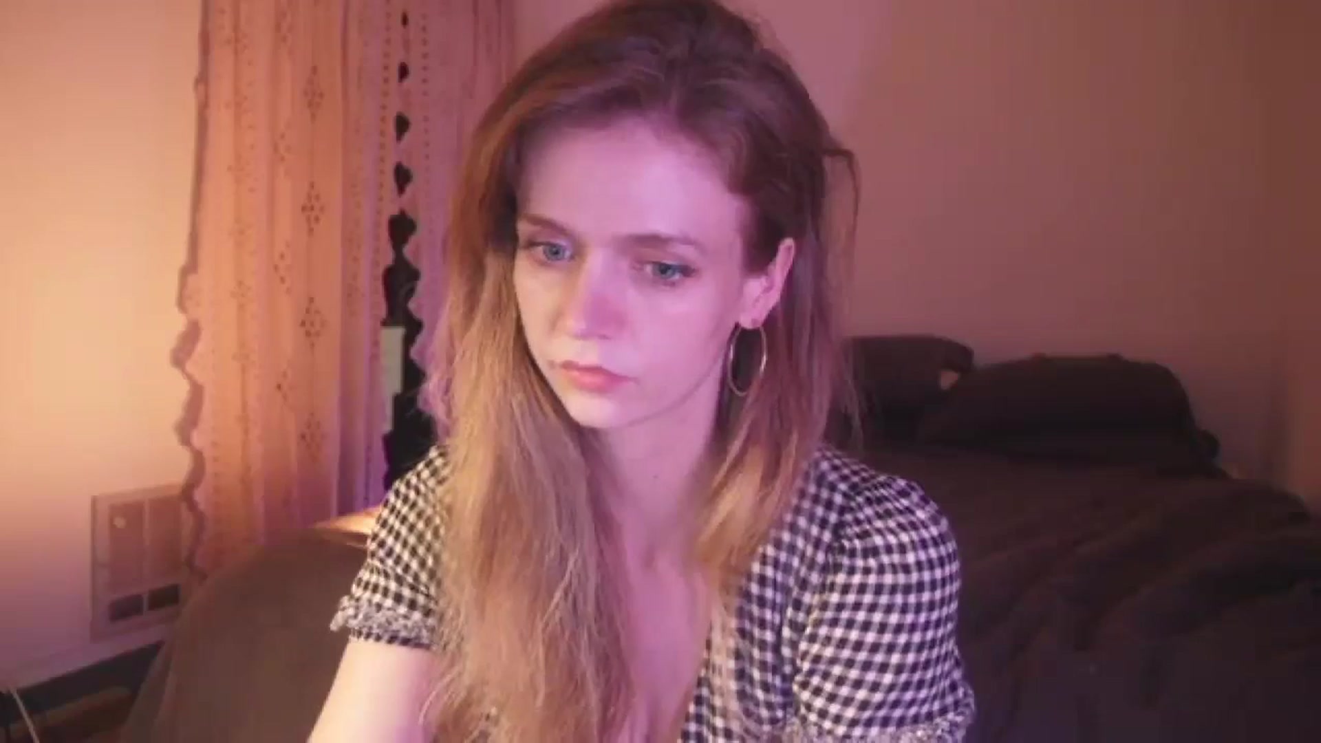 Gallery image thumbnail from Bdaymuffin's myfreecams stream on, 08/03/2024, 06:08 image 16 of 20