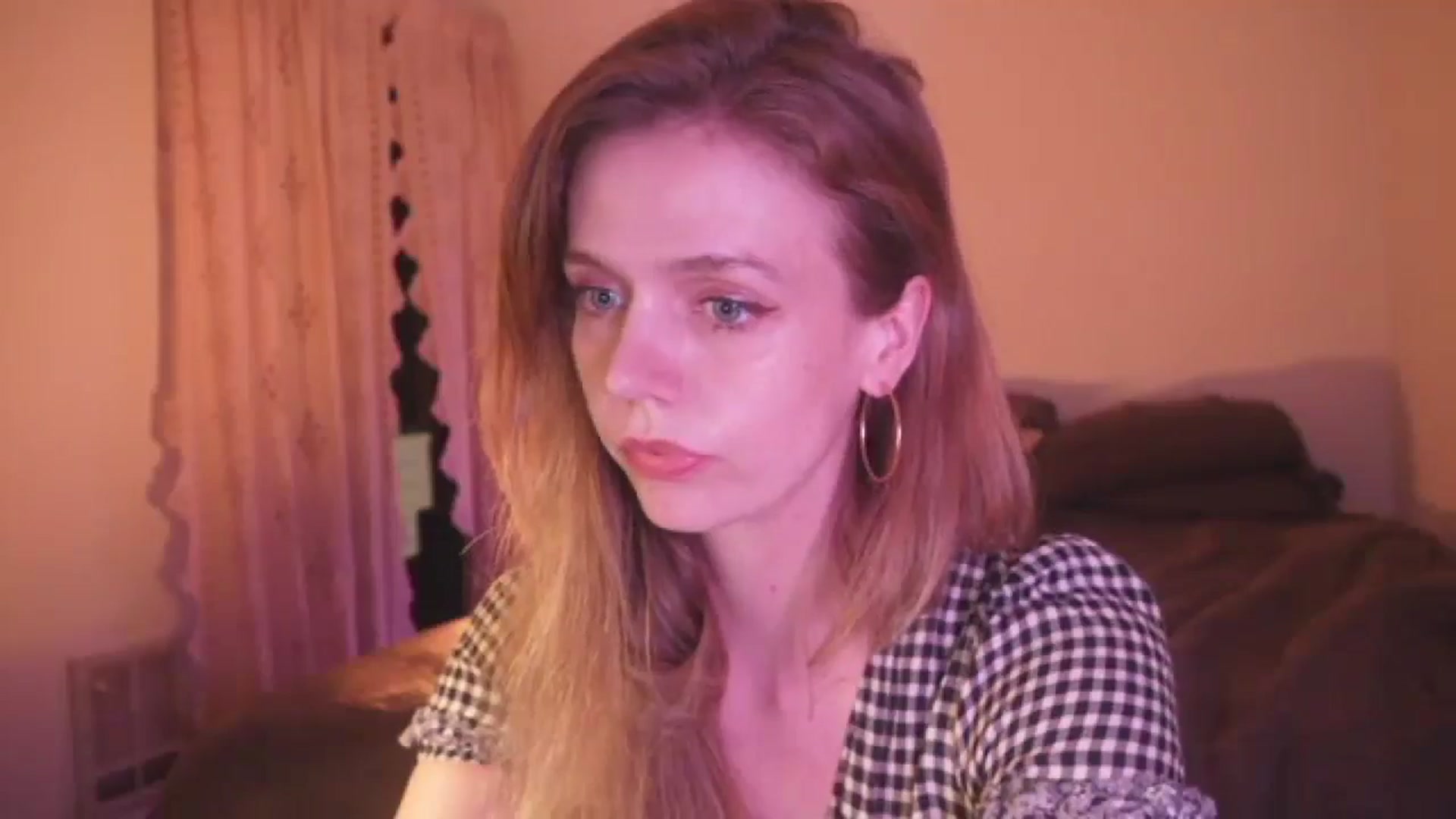 Gallery image thumbnail from Bdaymuffin's myfreecams stream on, 08/03/2024, 06:08 image 3 of 20