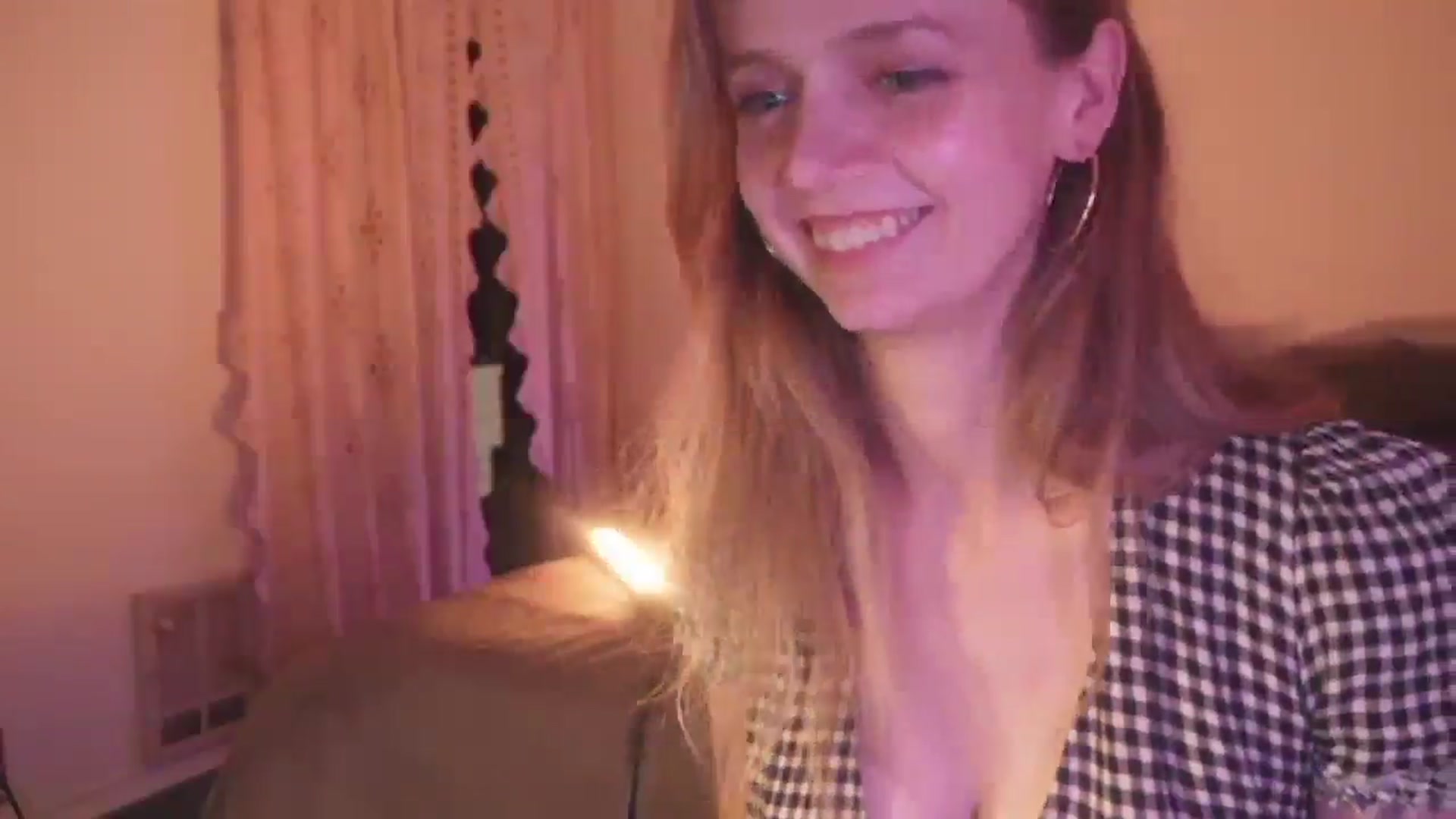 Gallery image thumbnail from Bdaymuffin's myfreecams stream on, 08/03/2024, 06:08 image 11 of 20