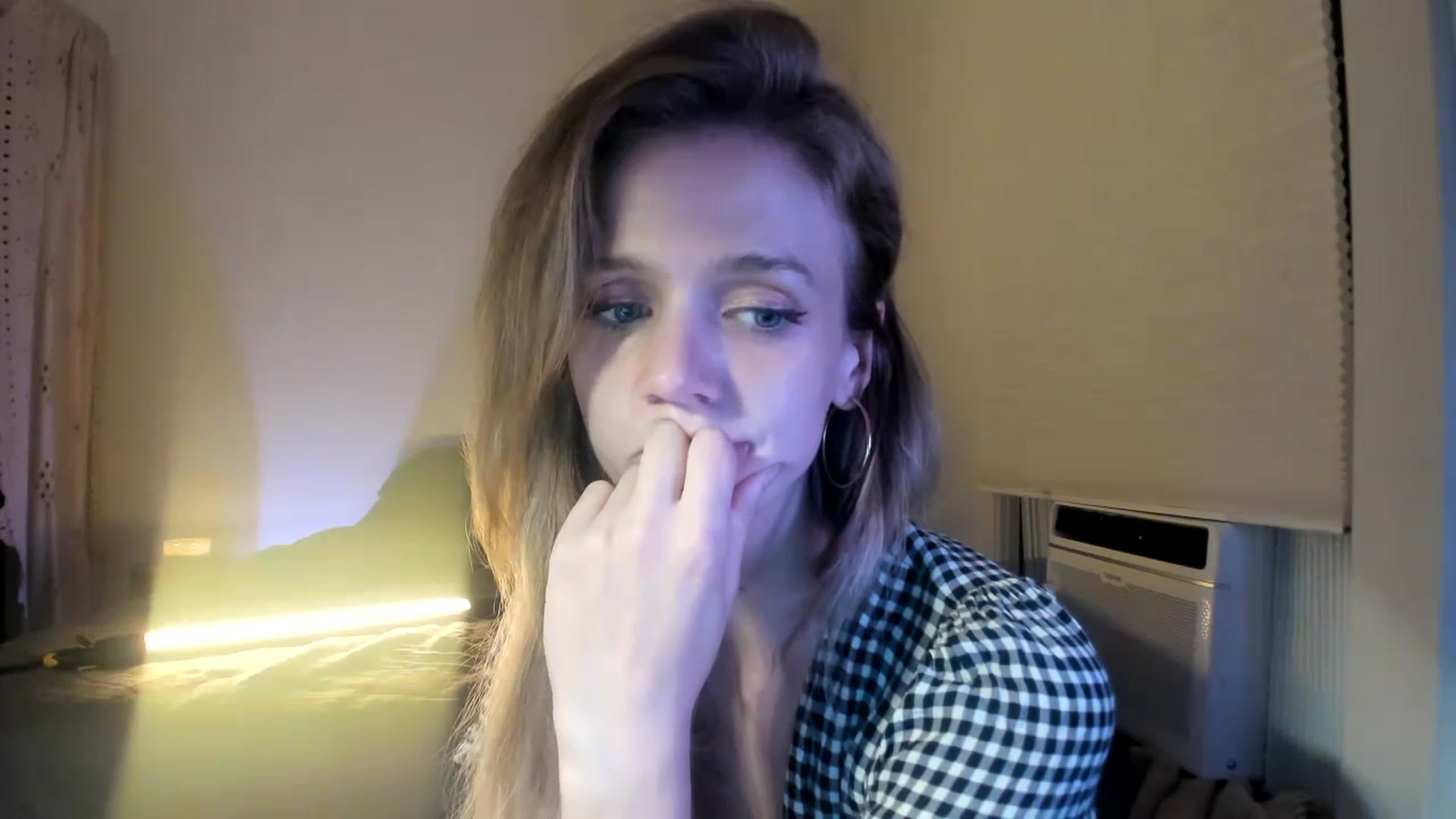 Gallery image thumbnail from Bdaymuffin's myfreecams stream on, 08/03/2024, 06:20 image 7 of 20