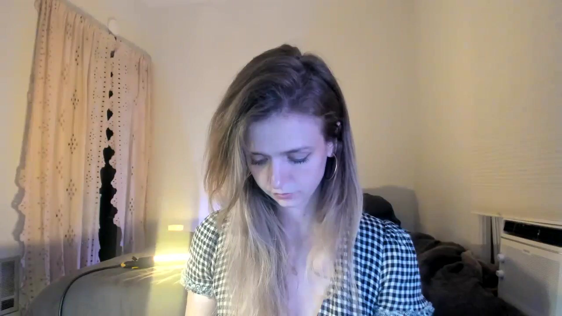 Gallery image thumbnail from Bdaymuffin's myfreecams stream on, 08/03/2024, 06:20 image 16 of 20