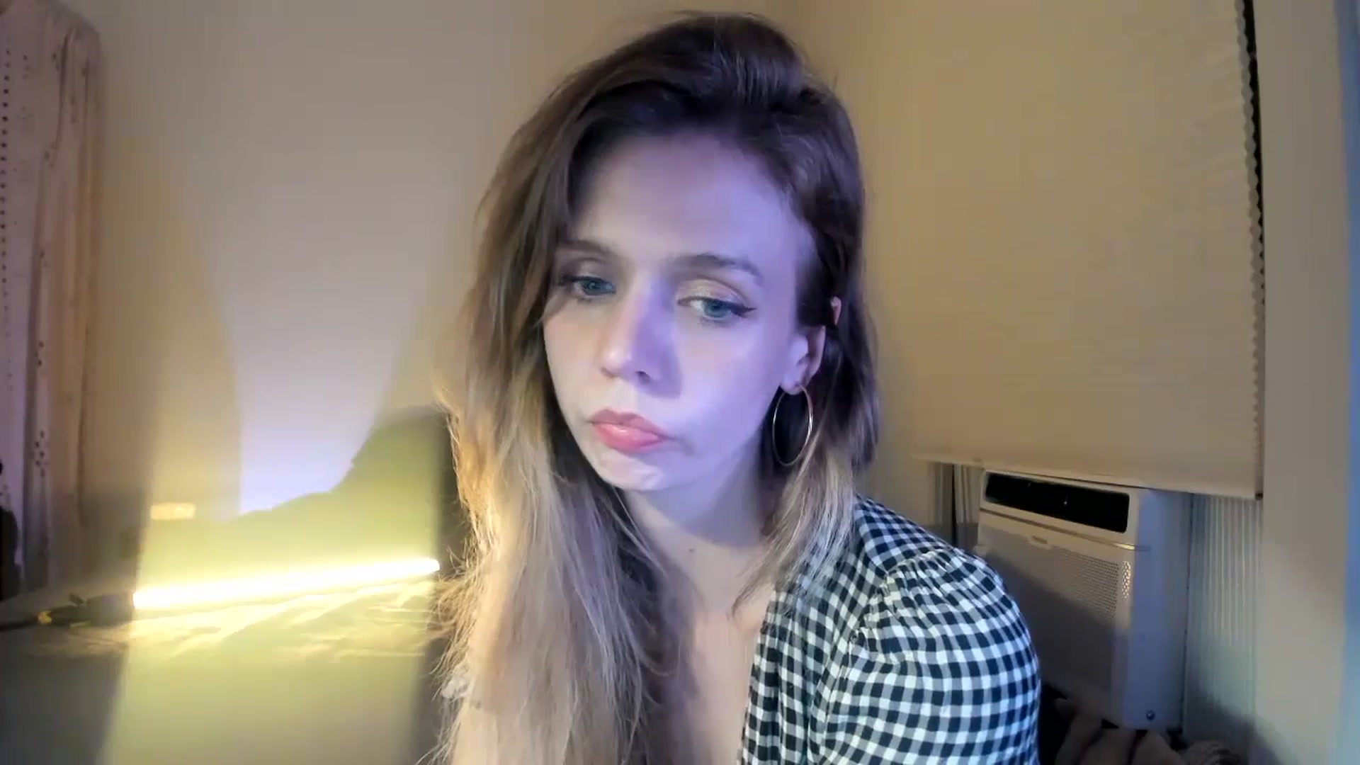 Gallery image thumbnail from Bdaymuffin's myfreecams stream on, 08/03/2024, 06:20 image 5 of 20