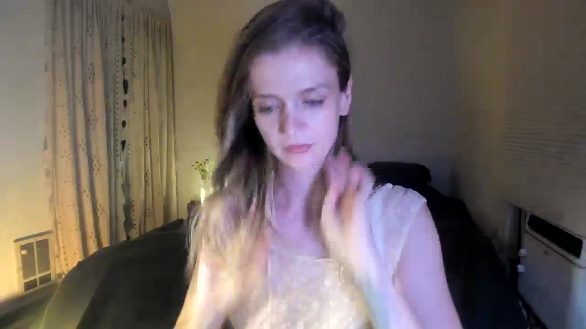 Gallery image thumbnail from Bdaymuffin's myfreecams stream on, 08/04/2024, 06:00 image 7 of 20