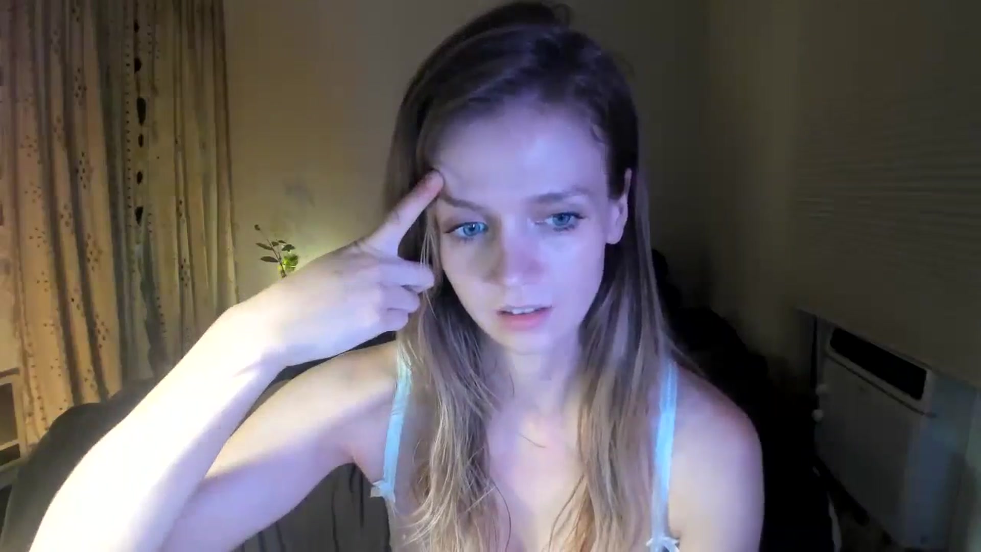Gallery image thumbnail from Bdaymuffin's myfreecams stream on, 08/04/2024, 08:46 image 7 of 20